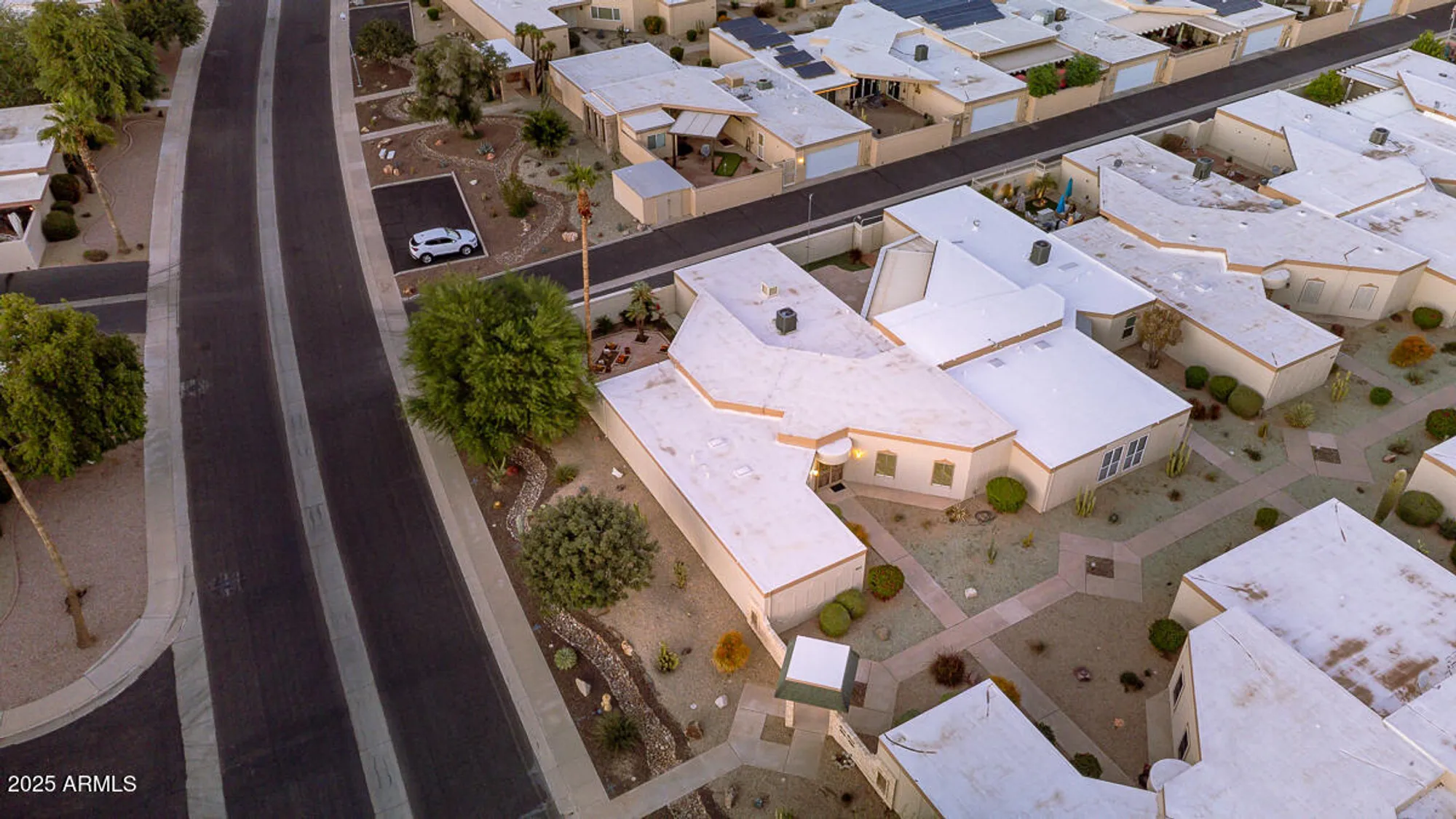 Property Slideshow image 11 of 45 | 13857 n 108th dr, Sun City, AZ, 85351