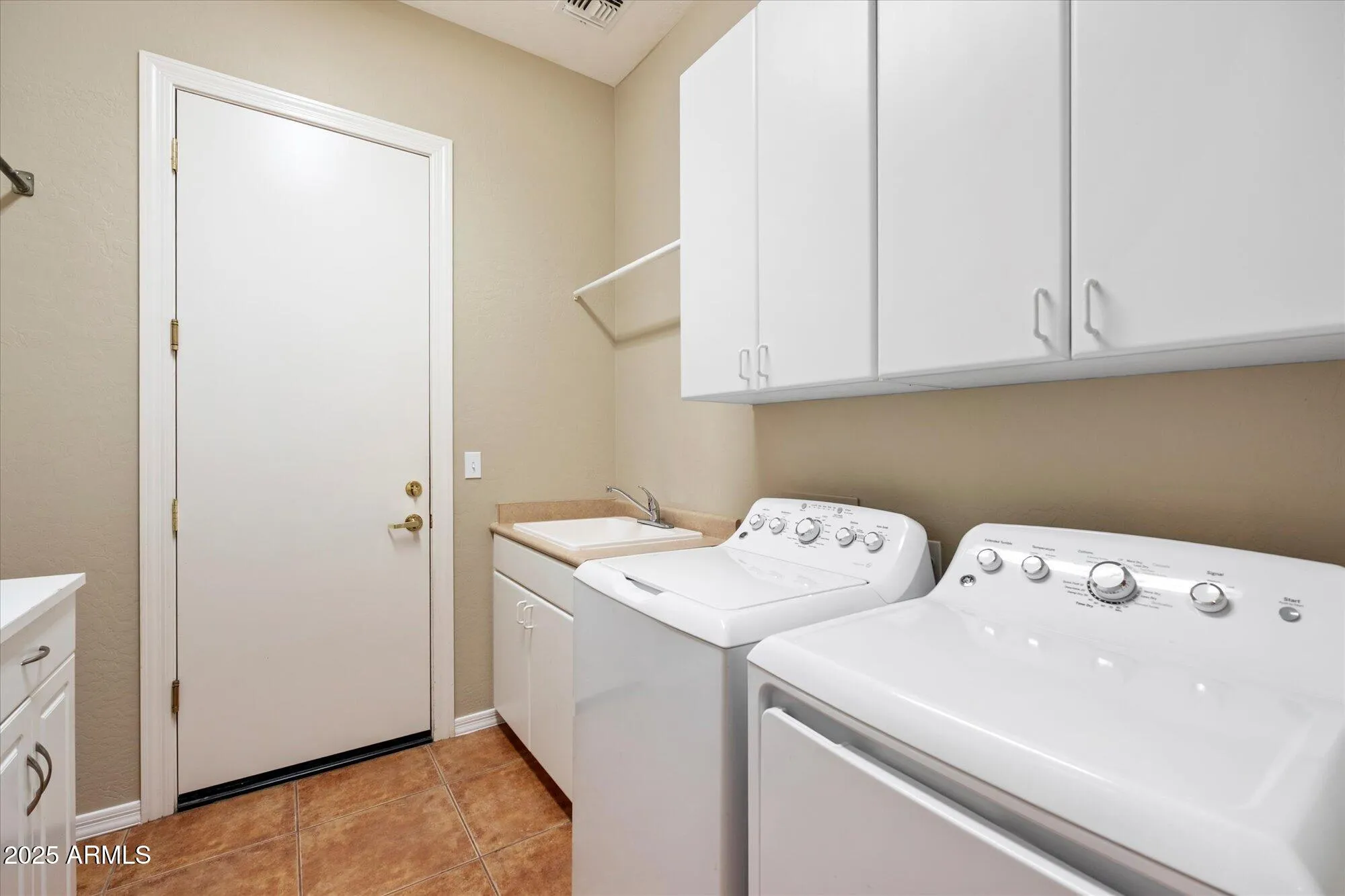 Property Slideshow image 28 of 35 | 41904 n long cove way, Anthem, AZ, 85086