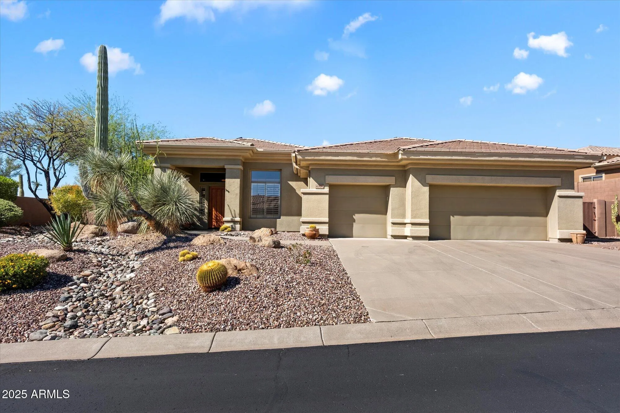 Property Slideshow image 3 of 35 | 41904 n long cove way, Anthem, AZ, 85086