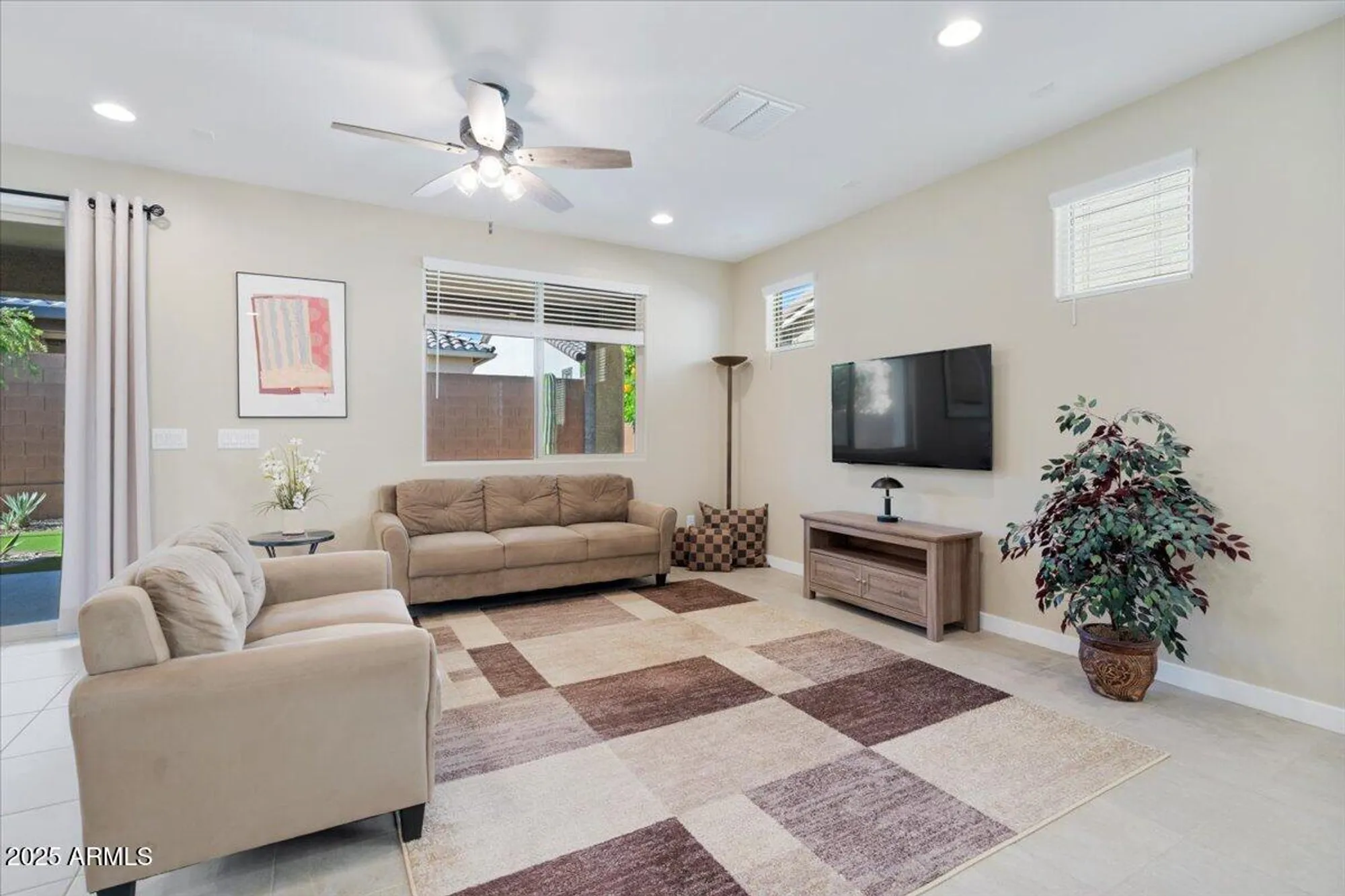 Property Slideshow image 8 of 40 | 25000 n 172nd dr, Surprise, AZ, 85387