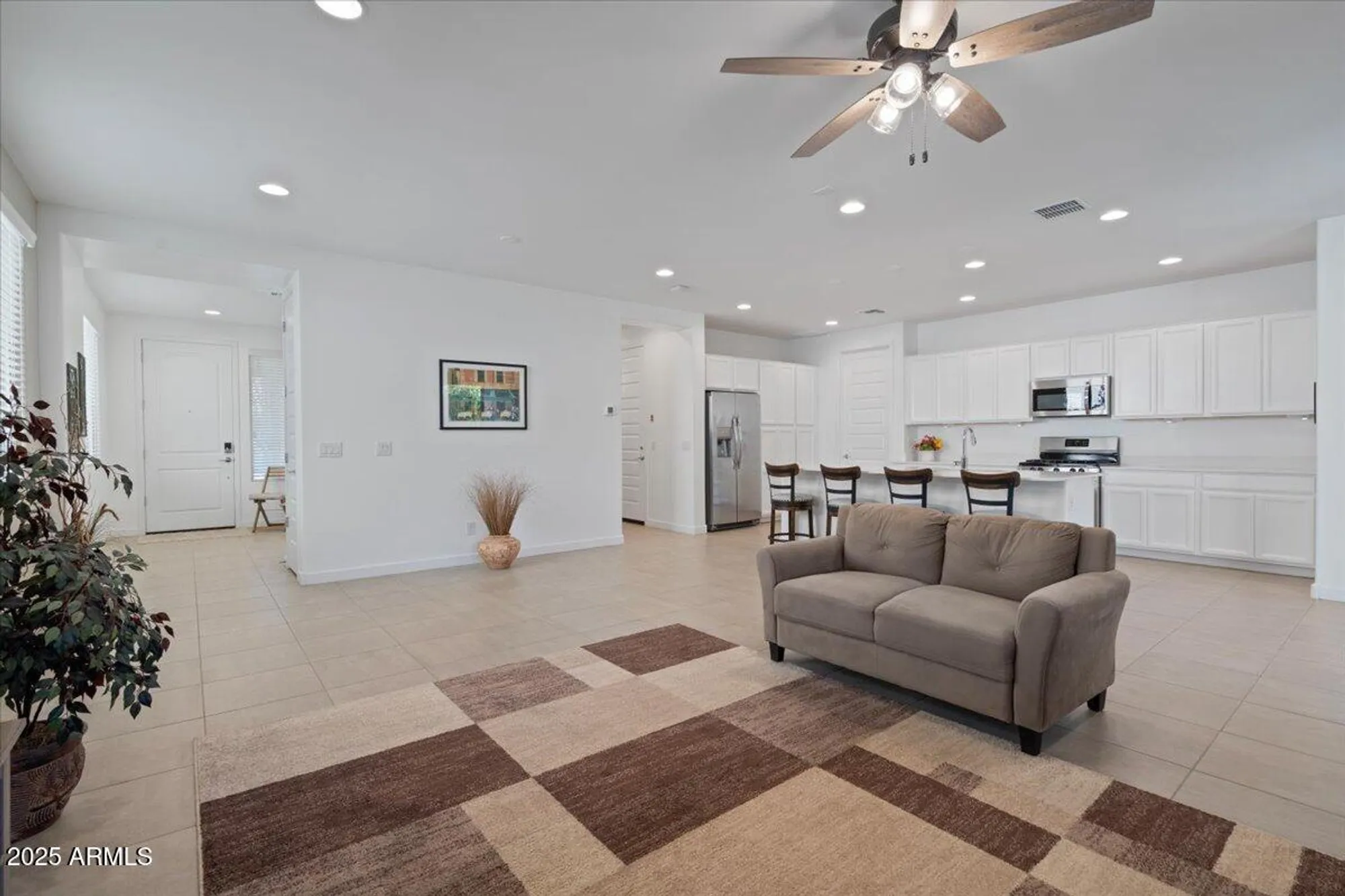 Property Slideshow image 7 of 40 | 25000 n 172nd dr, Surprise, AZ, 85387