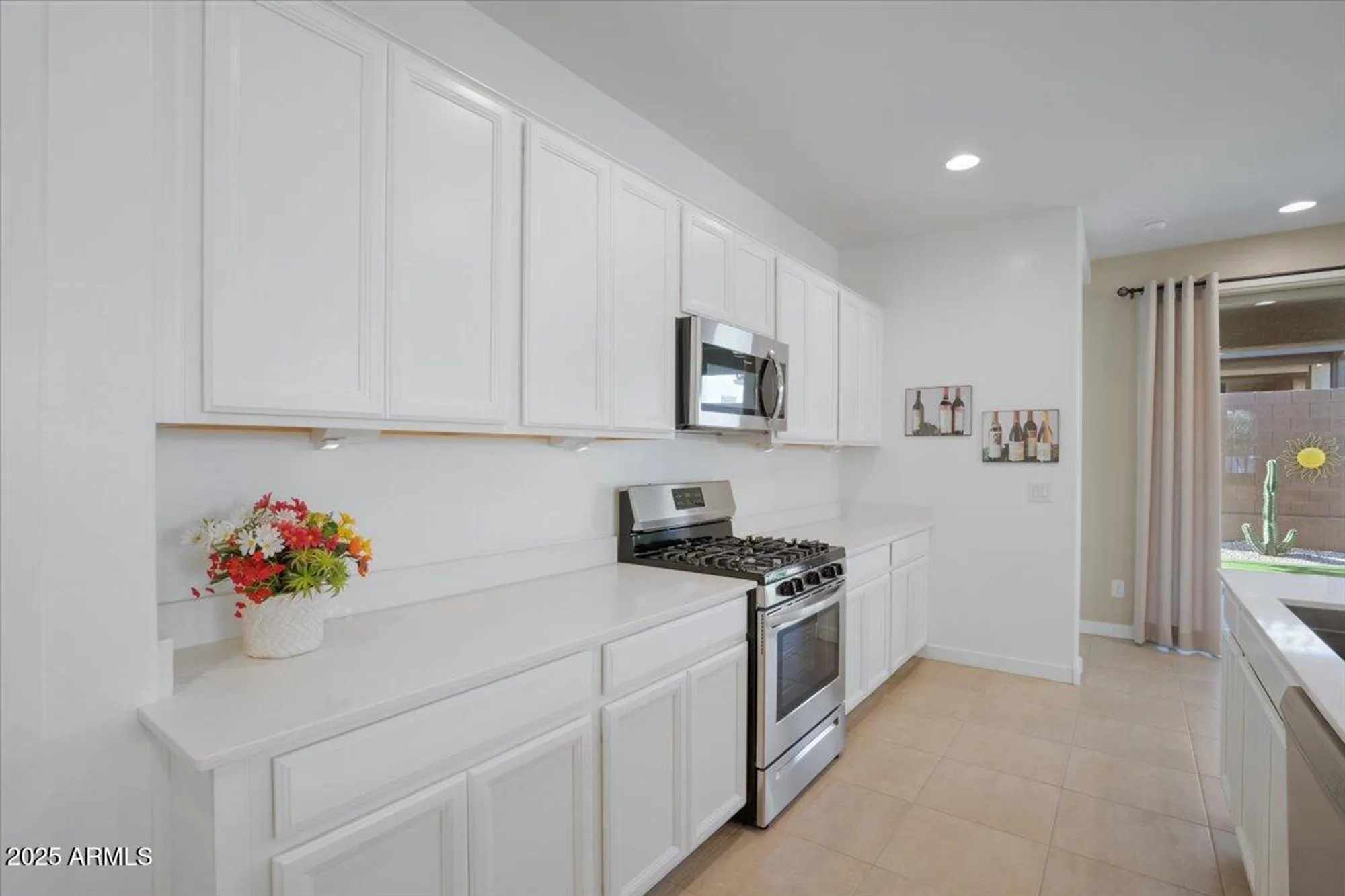 Property Slideshow image 15 of 40 | 25000 n 172nd dr, Surprise, AZ, 85387