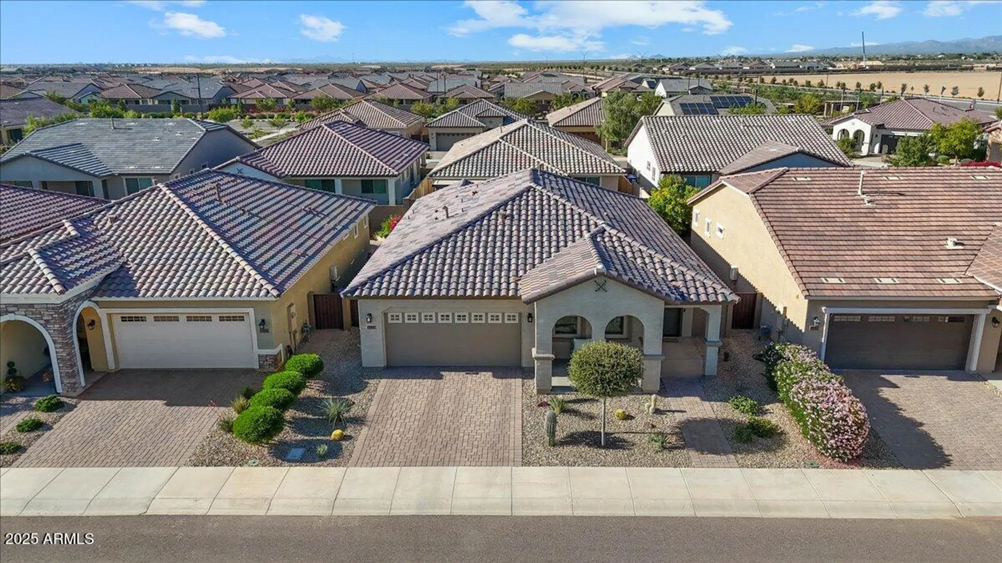 Property Slideshow image 31 of 40 | 25000 n 172nd dr, Surprise, AZ, 85387
