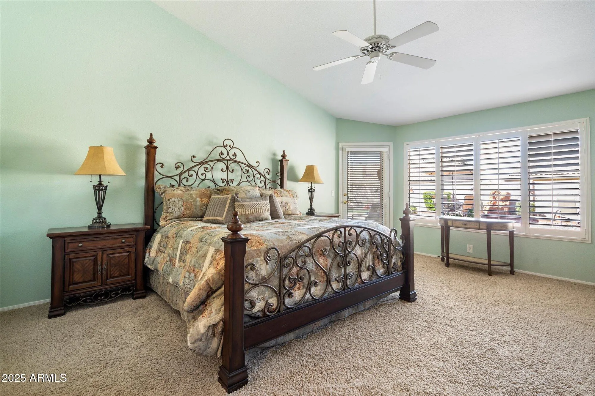 Property Slideshow image 15 of 31 | 8960 w kerry ln, Peoria, AZ, 85382