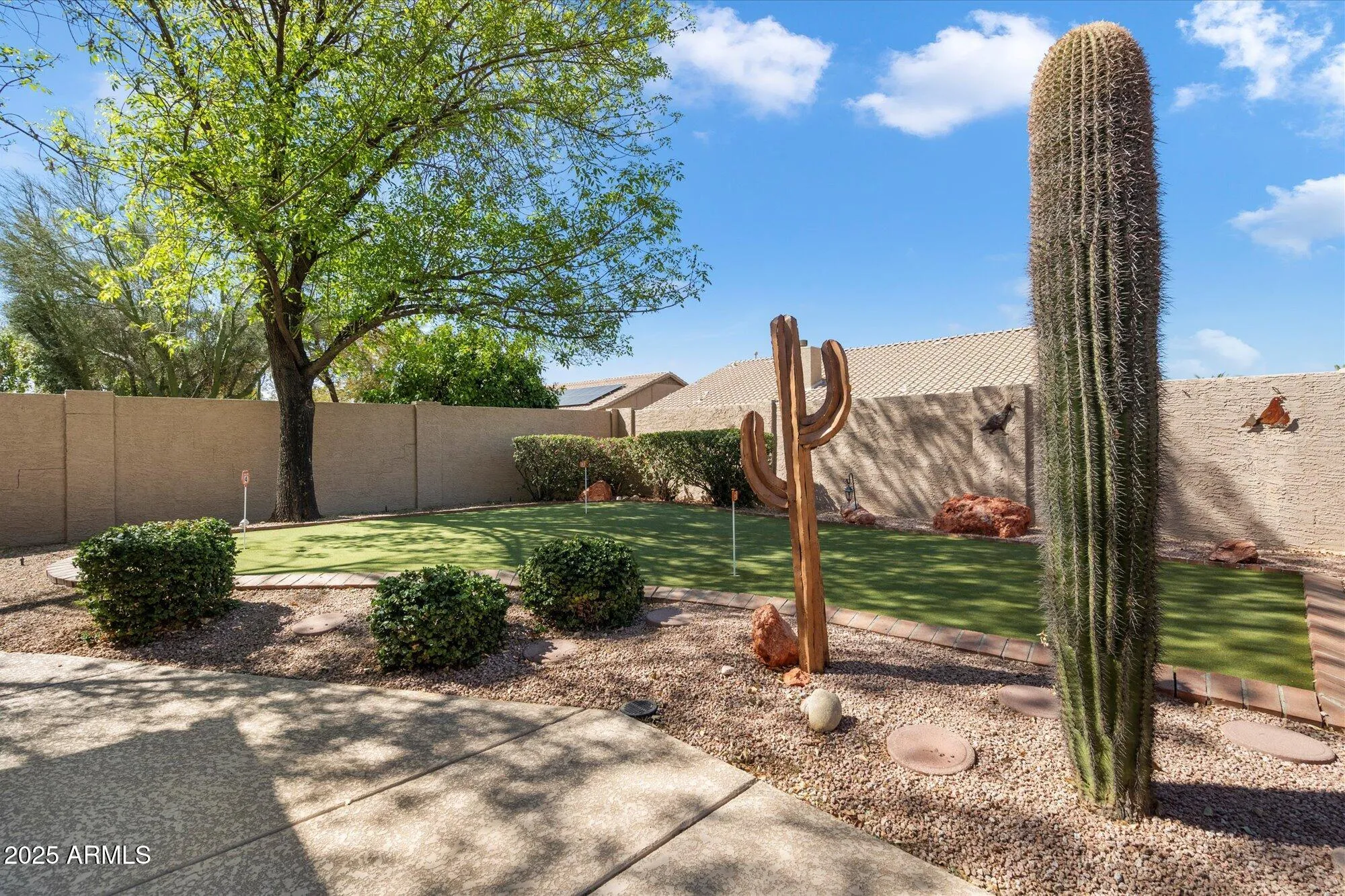 Property Slideshow image 23 of 31 | 8960 w kerry ln, Peoria, AZ, 85382
