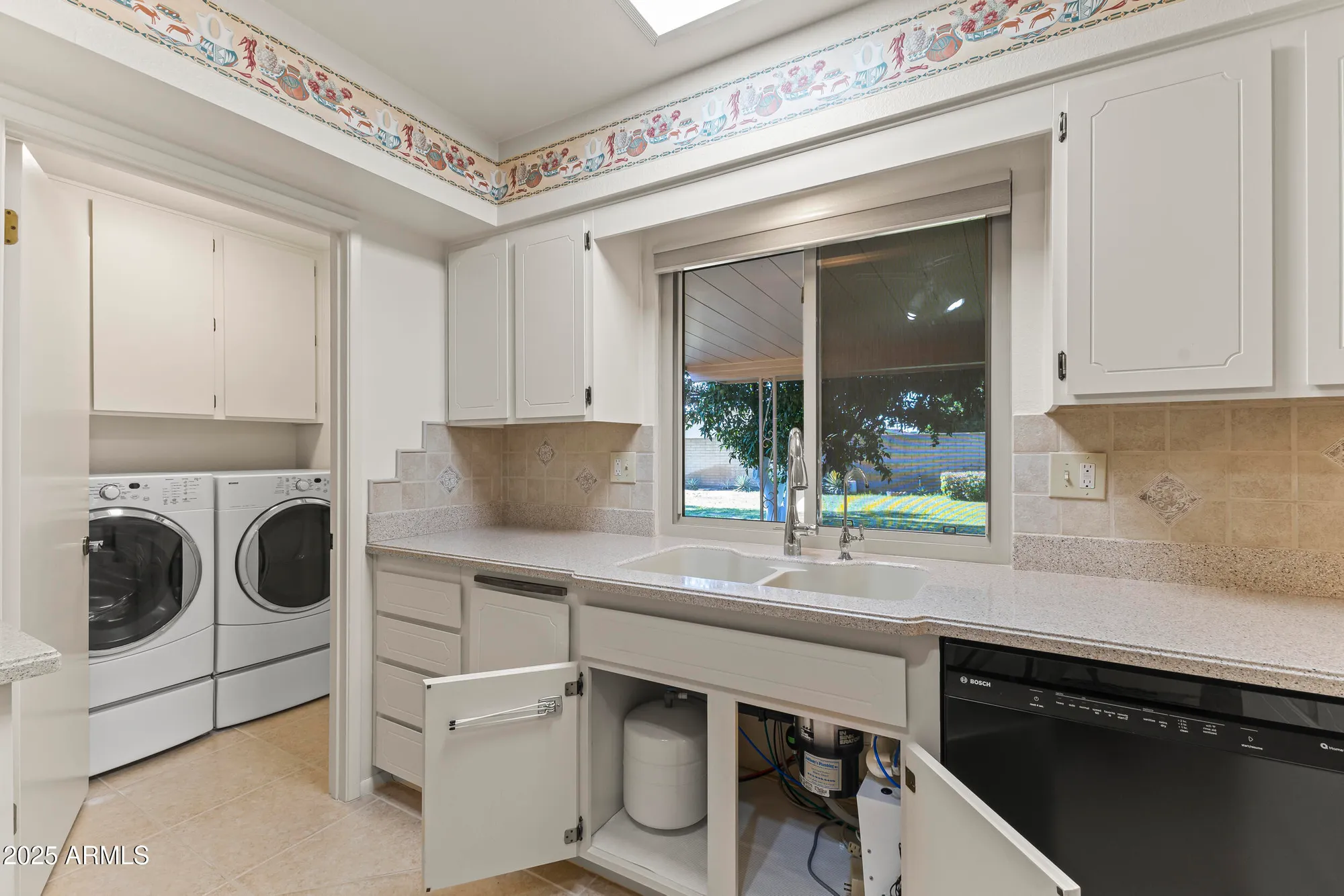 Property Slideshow image 15 of 32 | 9614 n 110th ave, Sun City, AZ, 85351