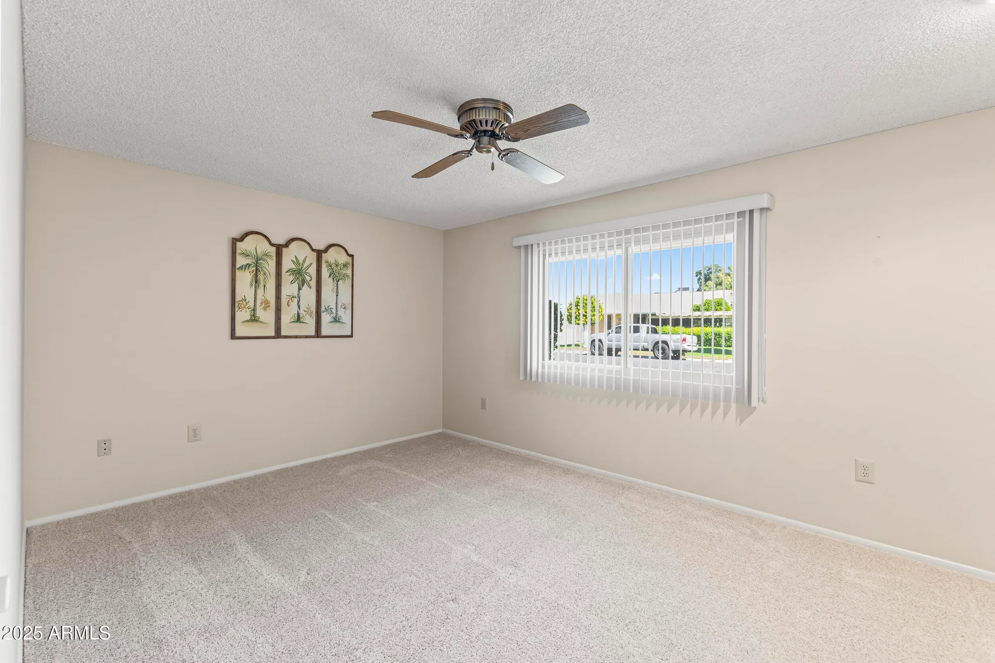 Property Slideshow image 23 of 32 | 9614 n 110th ave, Sun City, AZ, 85351