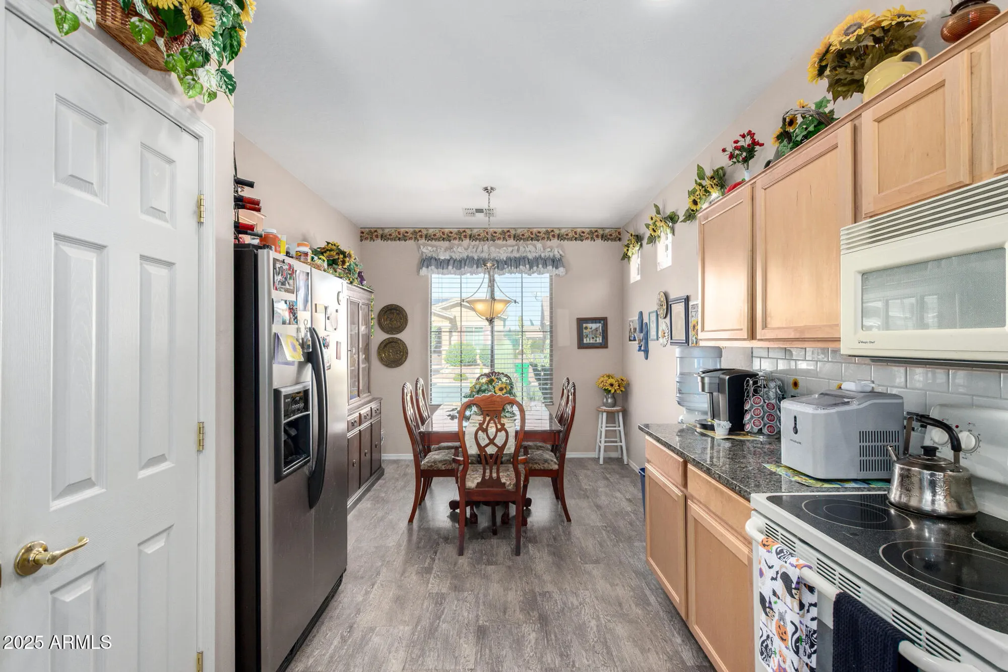 Property Slideshow image 10 of 67 | 42607 w constellation dr, Maricopa, AZ, 85138