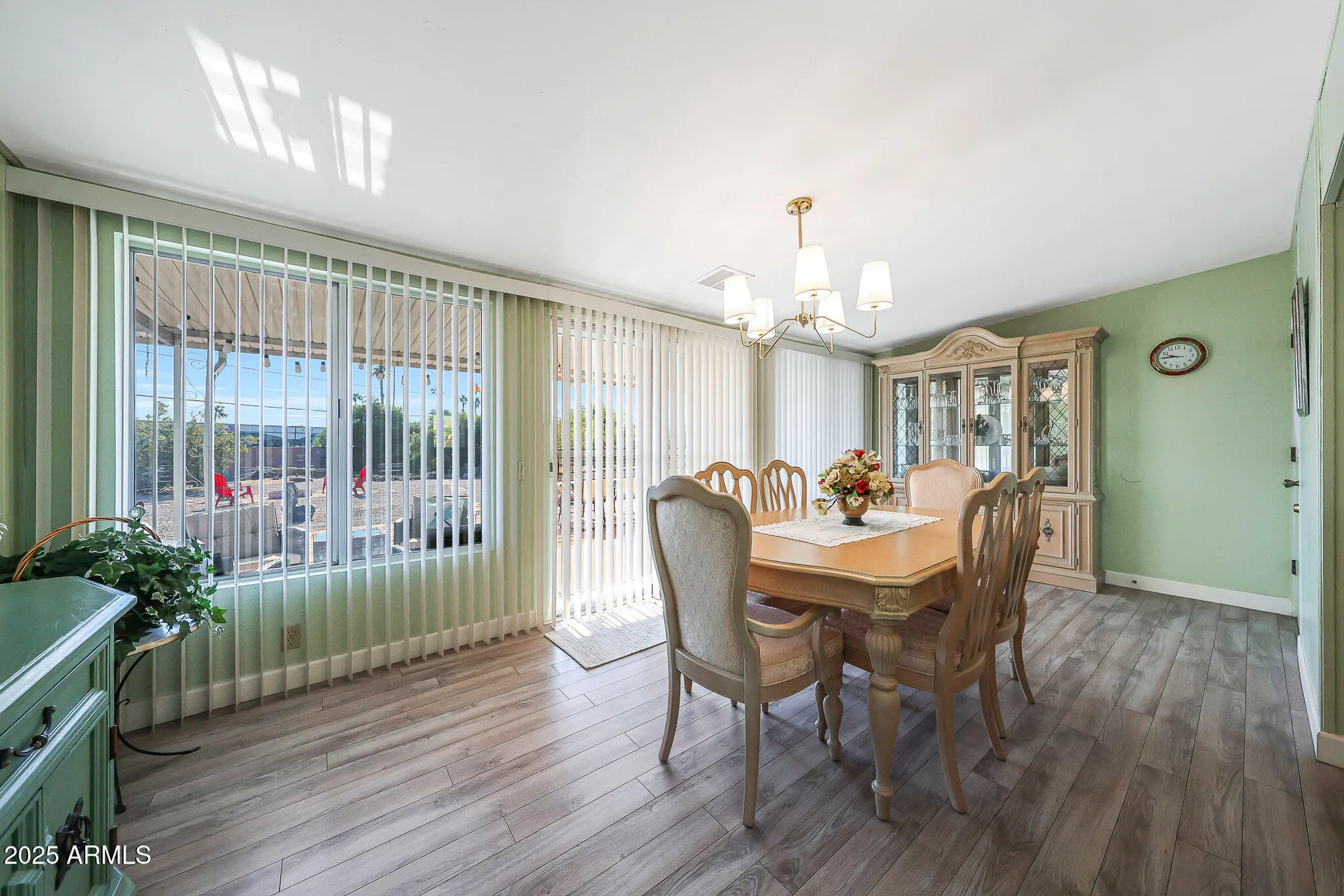 Property Slideshow image 18 of 49 | 9915 w hope cir, Sun City, AZ, 85351