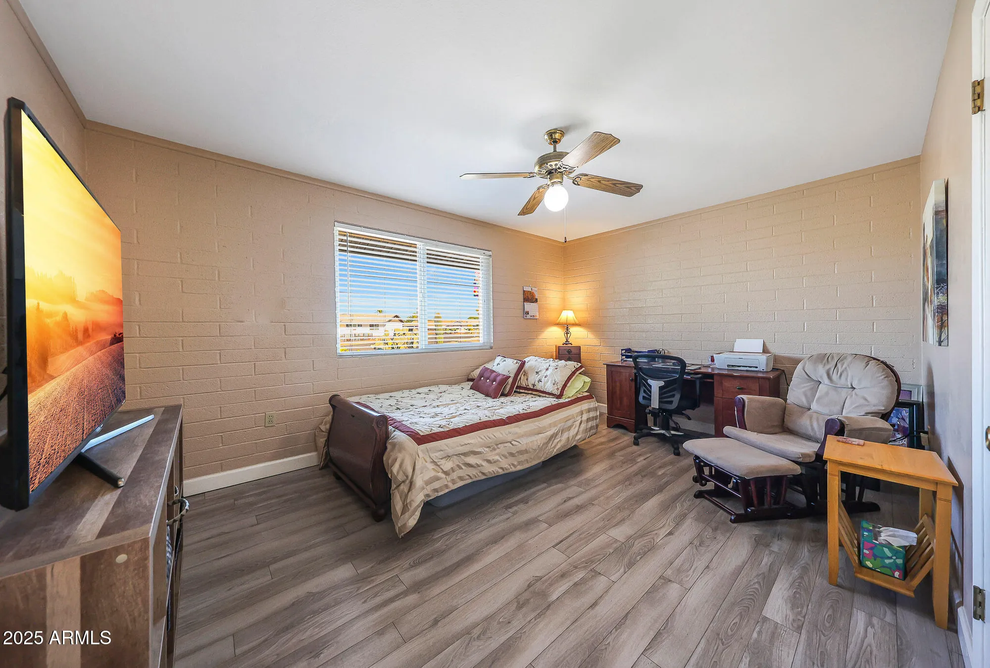 Property Slideshow image 24 of 49 | 9915 w hope cir, Sun City, AZ, 85351