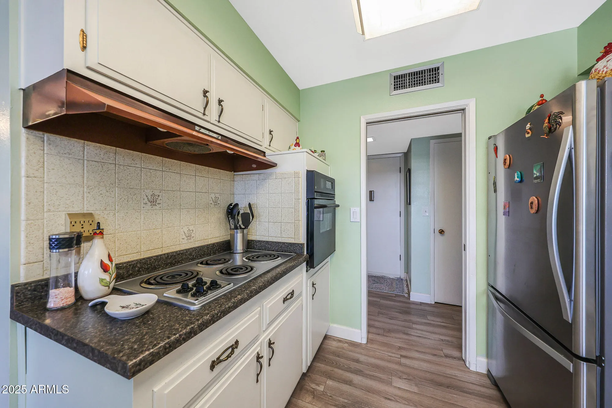 Property Slideshow image 16 of 49 | 9915 w hope cir, Sun City, AZ, 85351