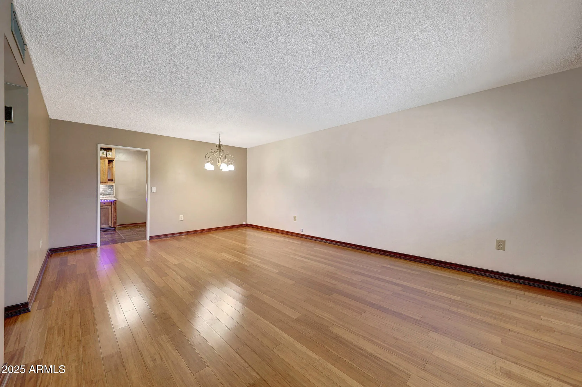 Property Slideshow image 10 of 37 | 10853 w santa fe dr, Sun City, AZ, 85351