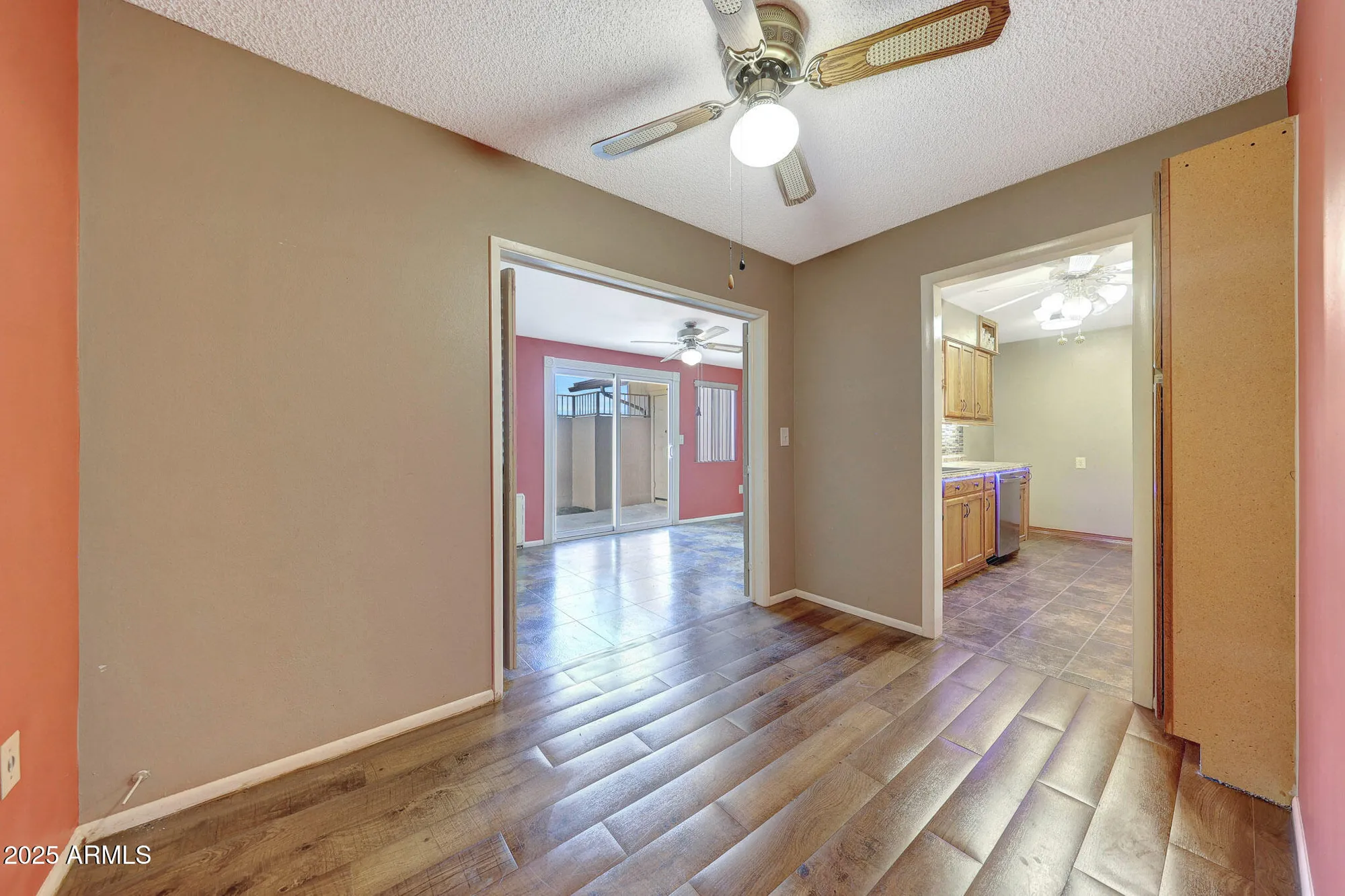 Property Slideshow image 25 of 37 | 10853 w santa fe dr, Sun City, AZ, 85351