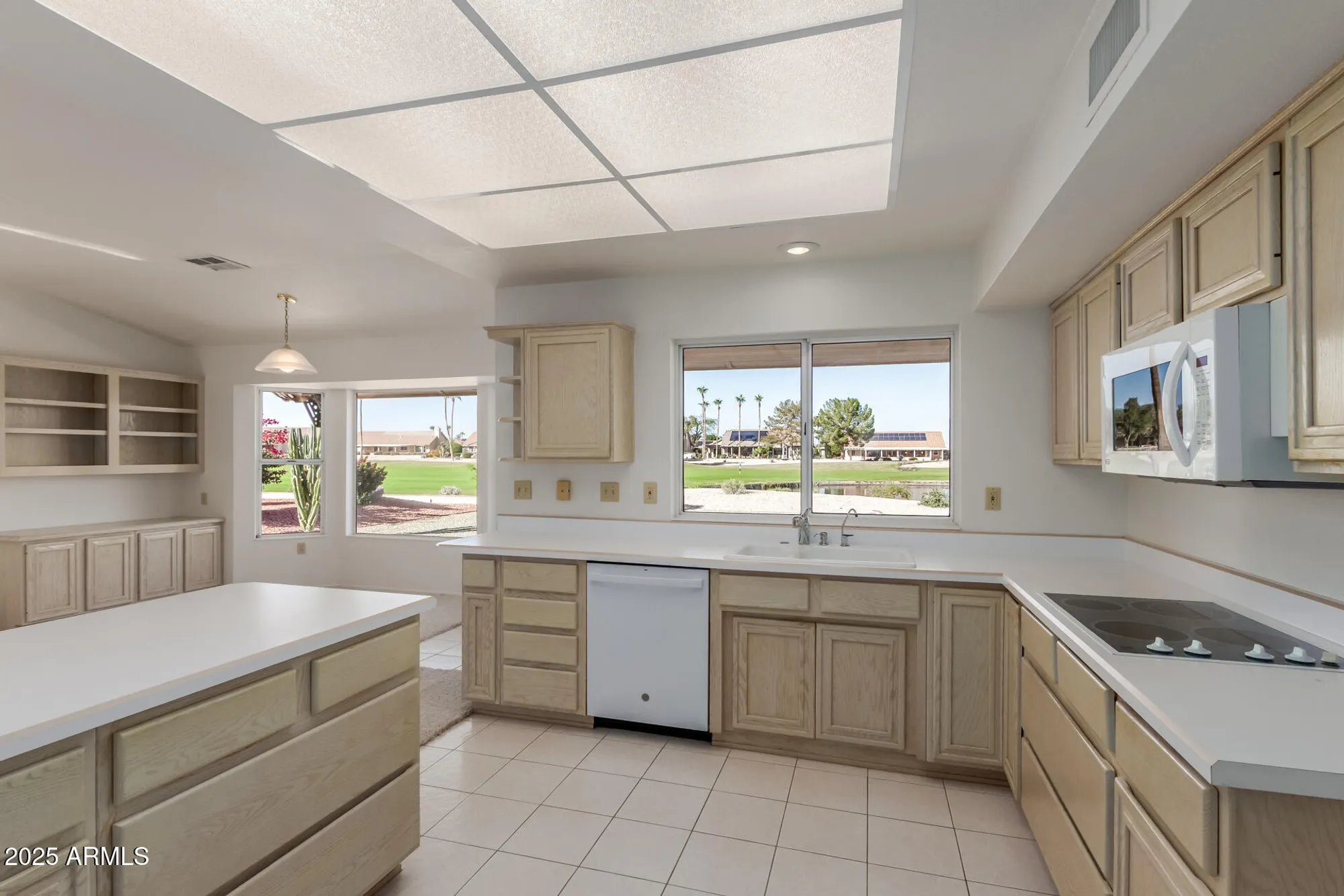 Property Slideshow image 17 of 35 | 14626 w trading post dr, Sun City West, AZ, 85375