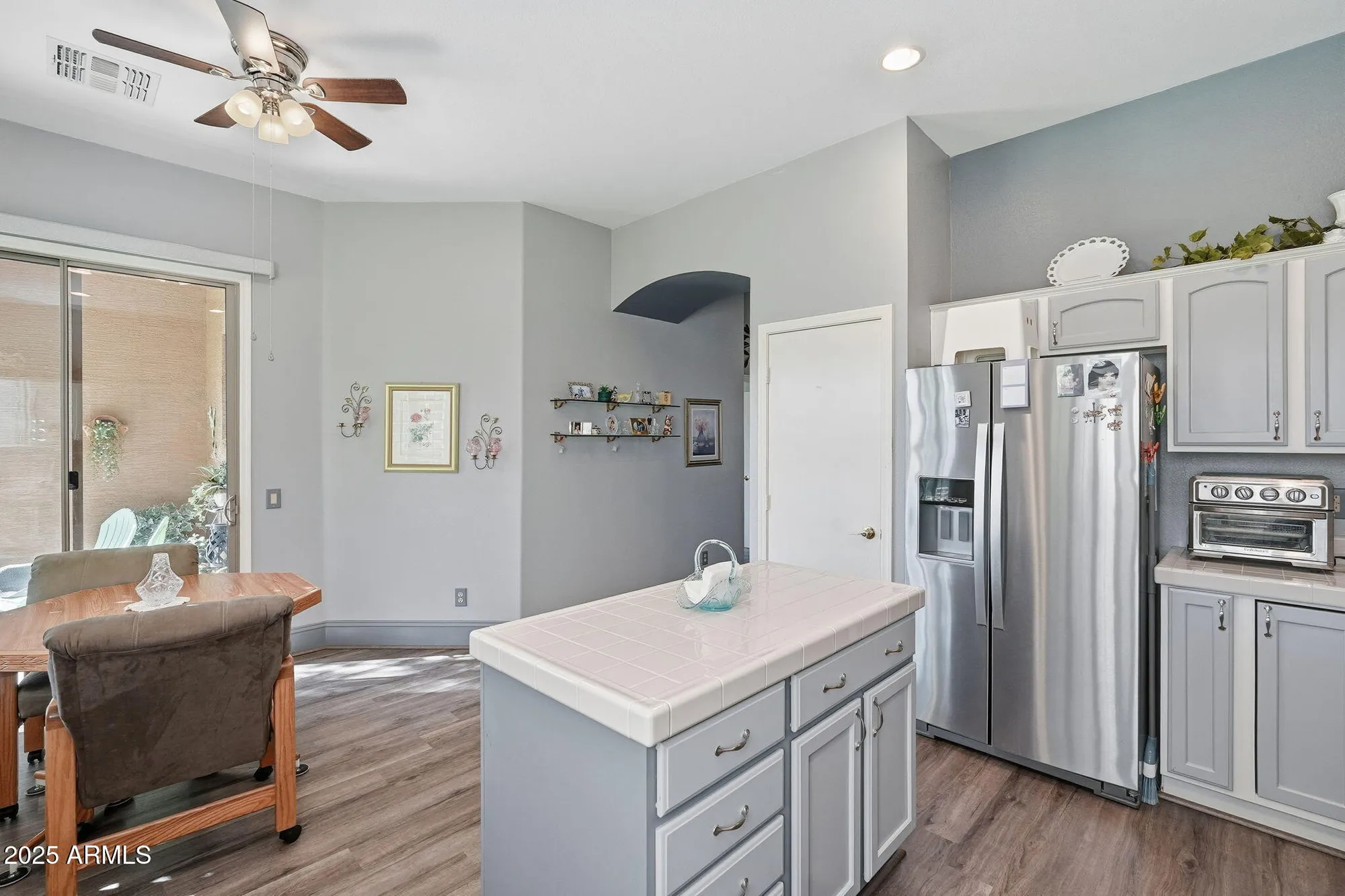 Property Slideshow image 13 of 41 | 9617 e champagne dr, Sun Lakes, AZ, 85248