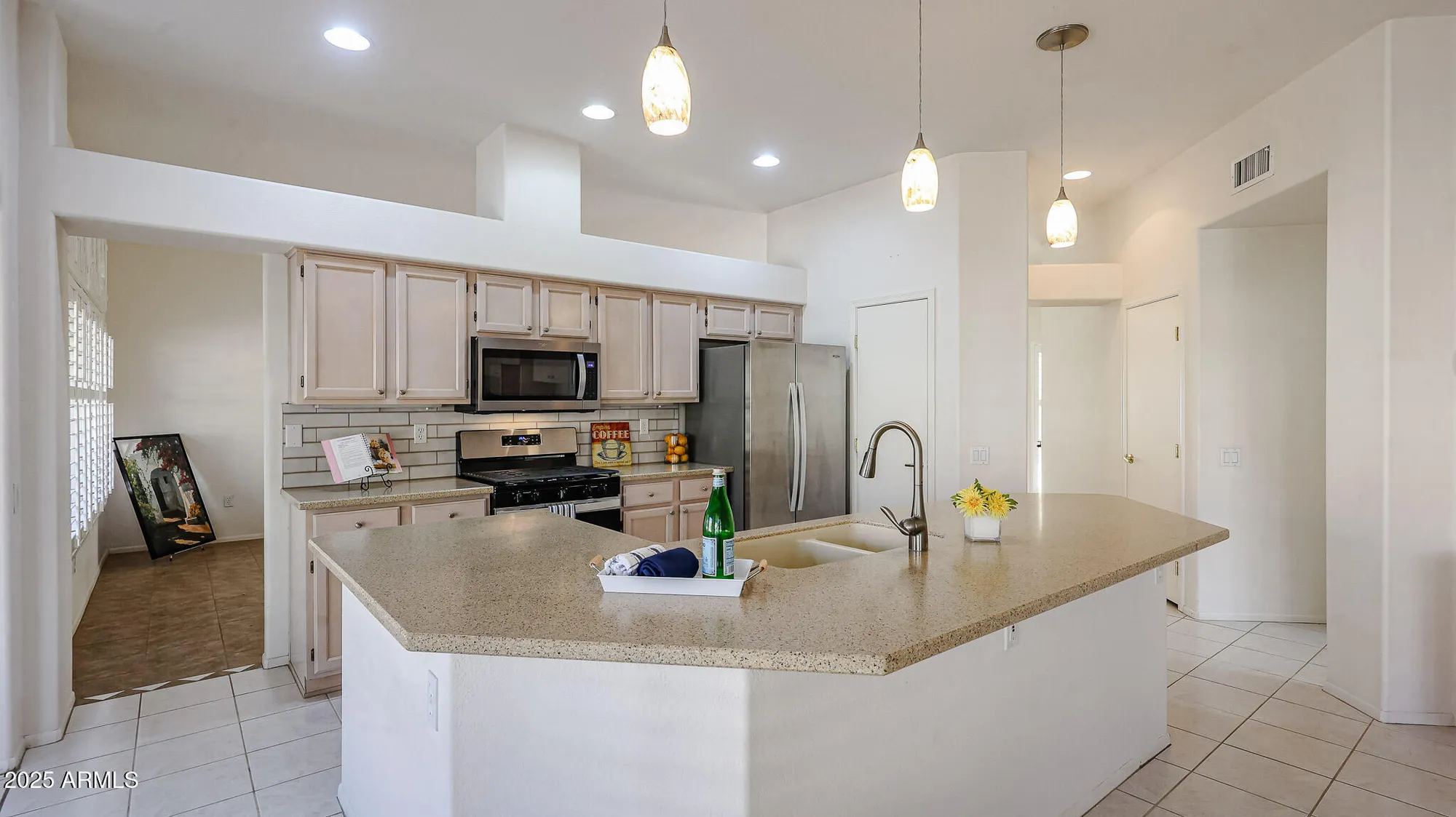 Property Slideshow image 4 of 40 | 14204 w wagon wheel dr, Sun City West, AZ, 85375