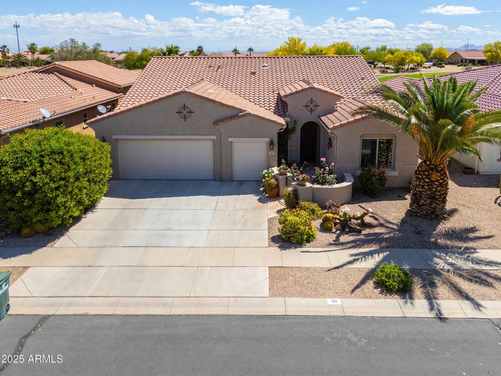 Property Slideshow image 4 of 59 | 30 s mesilla ln, Casa Grande, AZ, 85194