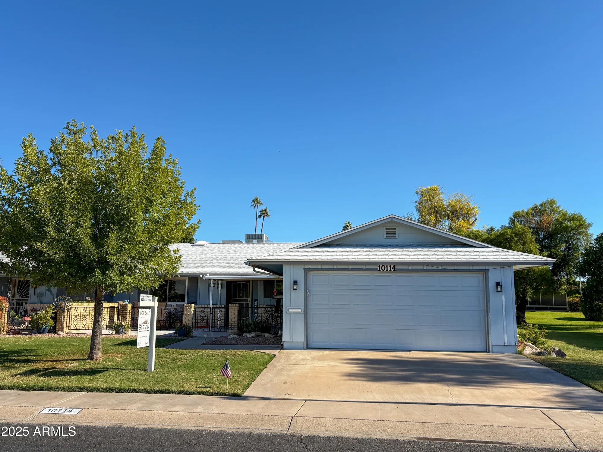 Property Slideshow image 1 of 39 | 10114 w candlewood dr, Sun City, AZ, 85351