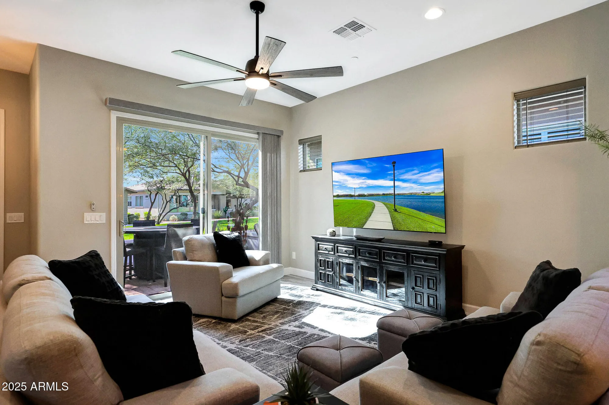 Property Slideshow image 8 of 42 | 20719 w medlock dr, Buckeye, AZ, 85396