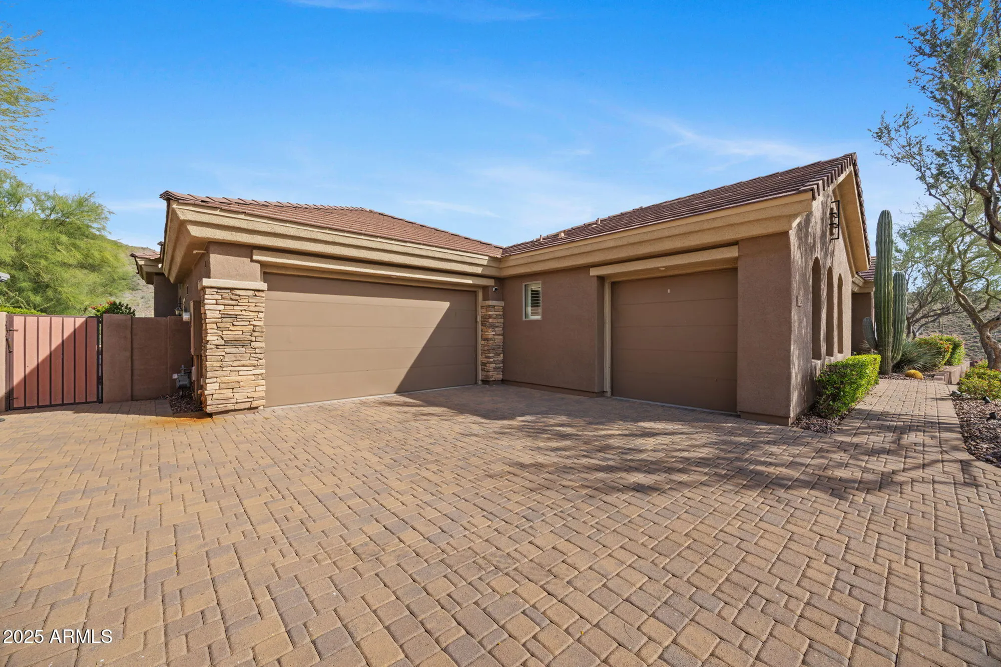 Property Slideshow image 43 of 95 | 2424 w shinnecock ct, Anthem, AZ, 85086