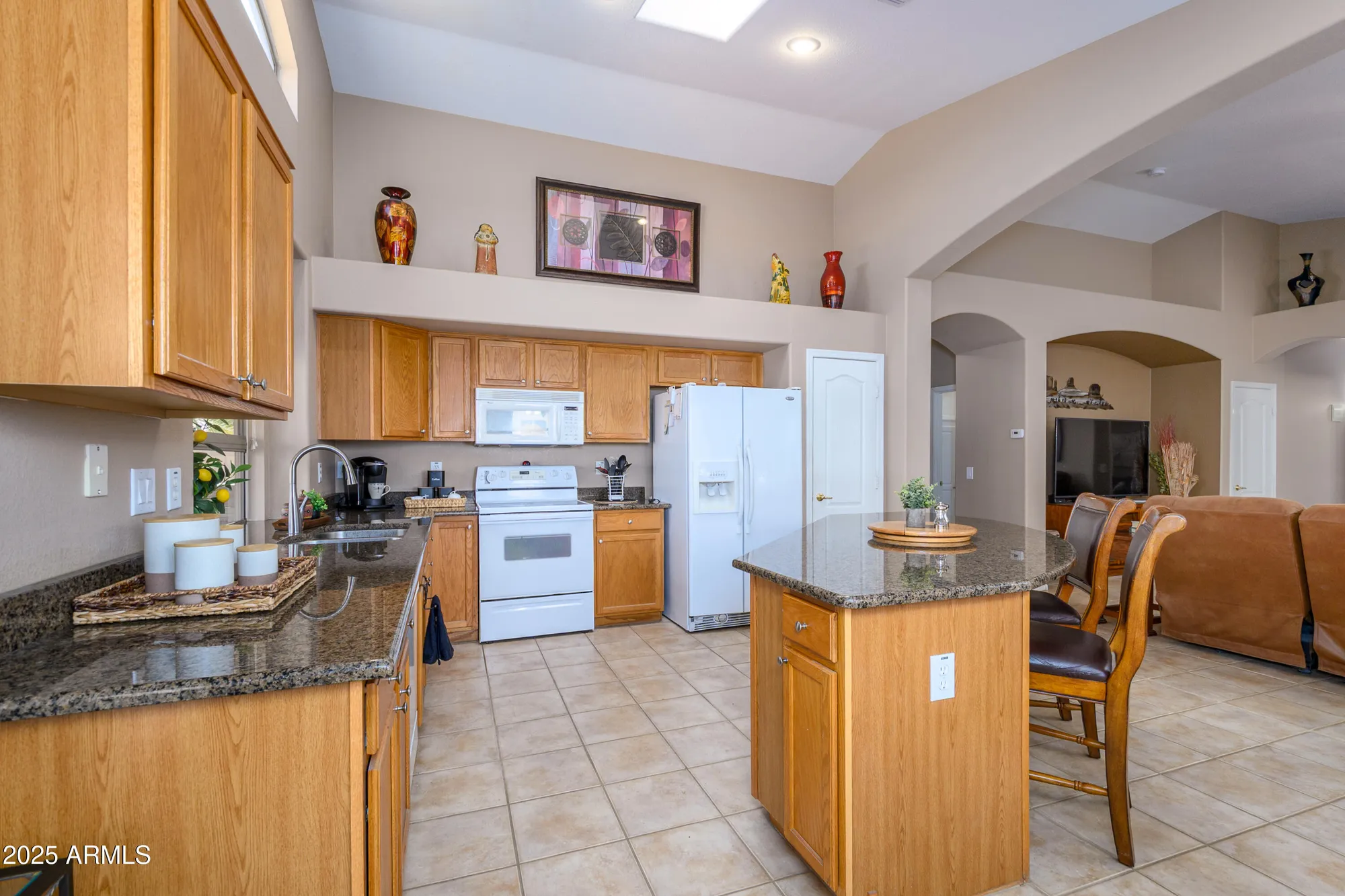 Property Slideshow image 14 of 39 | 17219 n linkletter ln, Surprise, AZ, 85374
