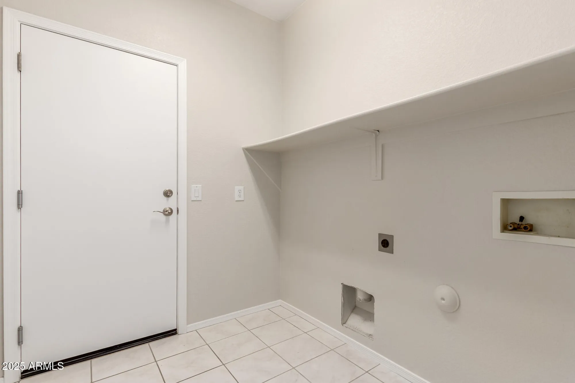 Property Slideshow image 21 of 30 | 18040 w spencer dr, Surprise, AZ, 85374