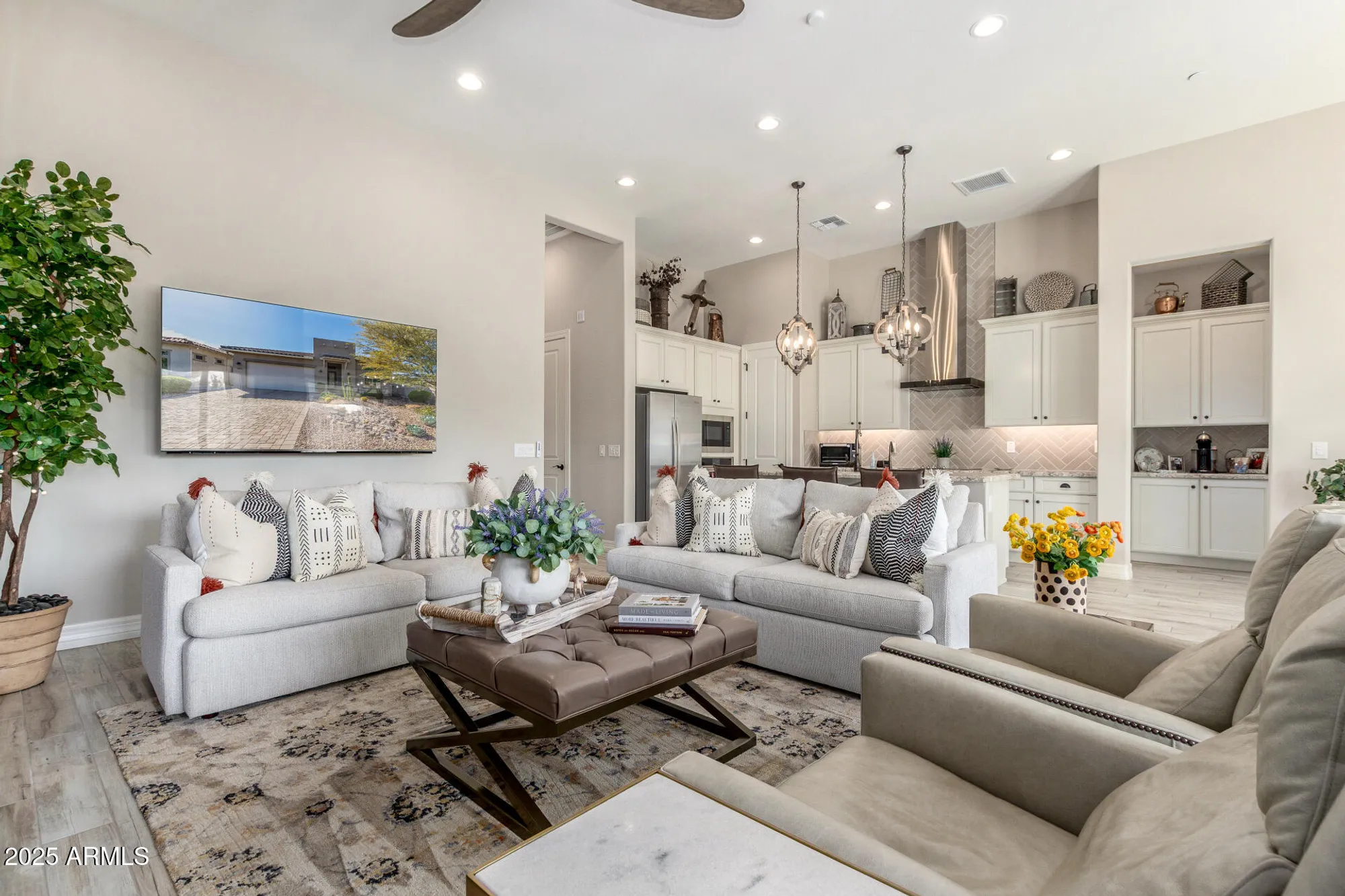 Property Slideshow image 8 of 43 | 18805 e blue sky dr, Rio Verde, AZ, 85263