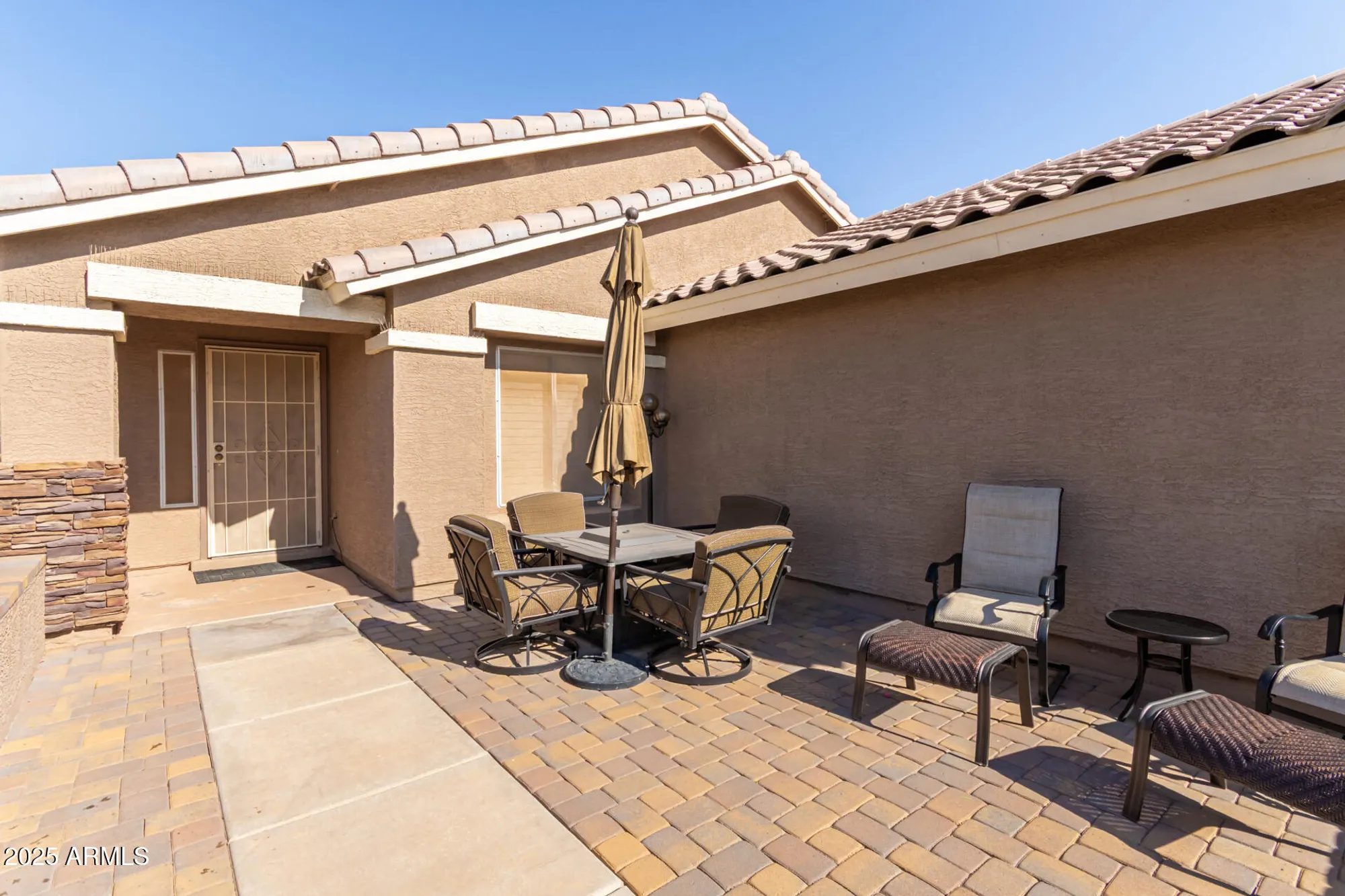 Property Slideshow image 4 of 34 | 23166 w shadow dr, Buckeye, AZ, 85326