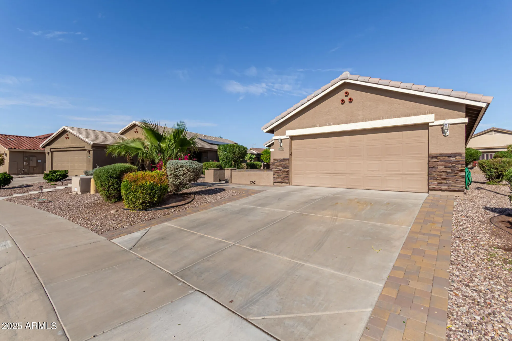 Property Slideshow image 2 of 34 | 23166 w shadow dr, Buckeye, AZ, 85326