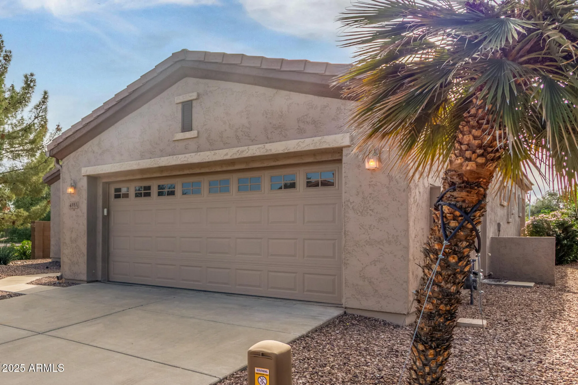 Property Slideshow image 6 of 60 | 4553 e narrowleaf dr, Gilbert, AZ, 85298