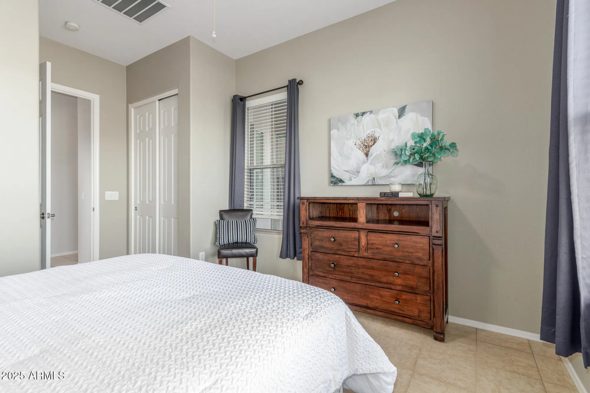 Property Slideshow image 22 of 60 | 4553 e narrowleaf dr, Gilbert, AZ, 85298