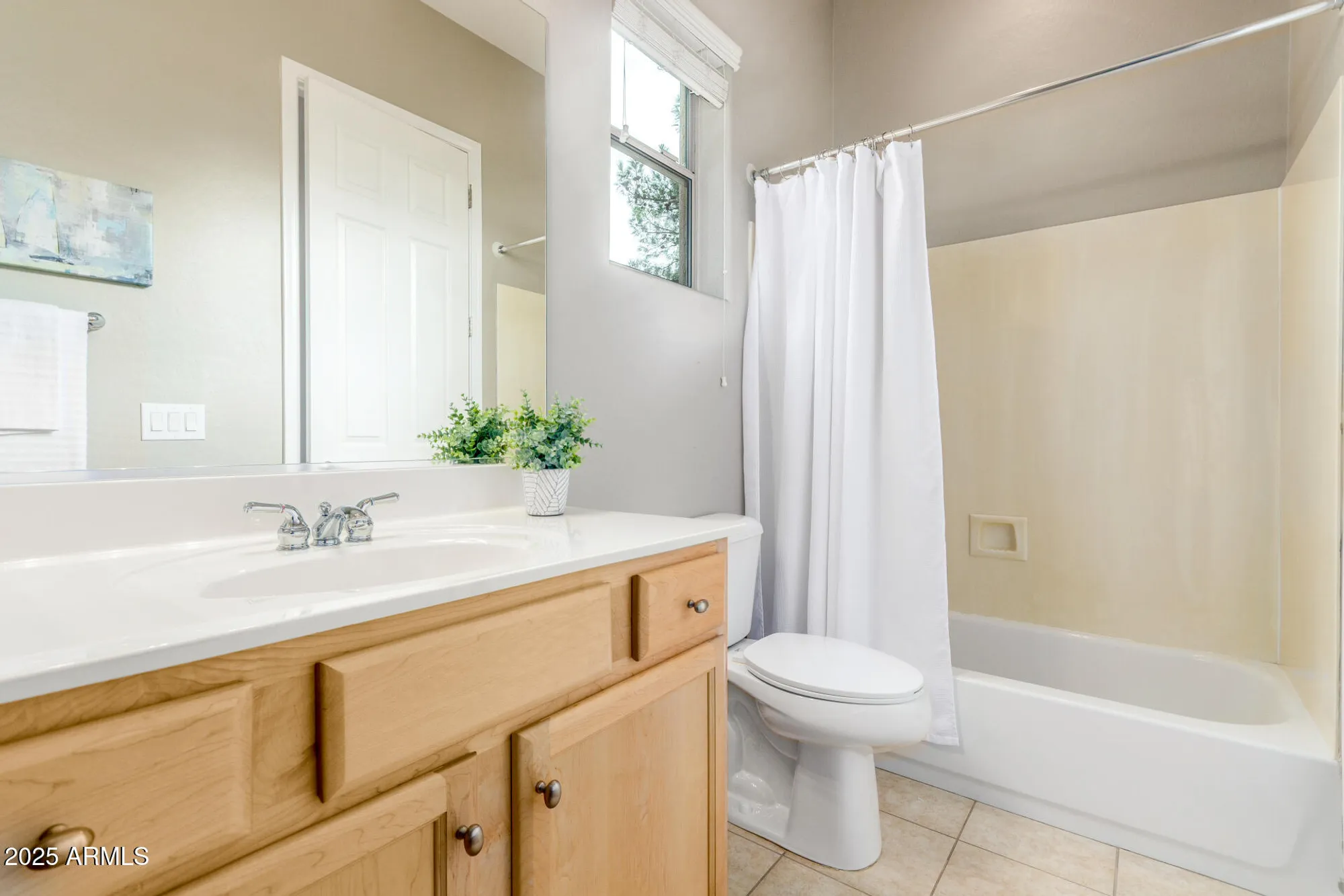 Property Slideshow image 24 of 60 | 4553 e narrowleaf dr, Gilbert, AZ, 85298