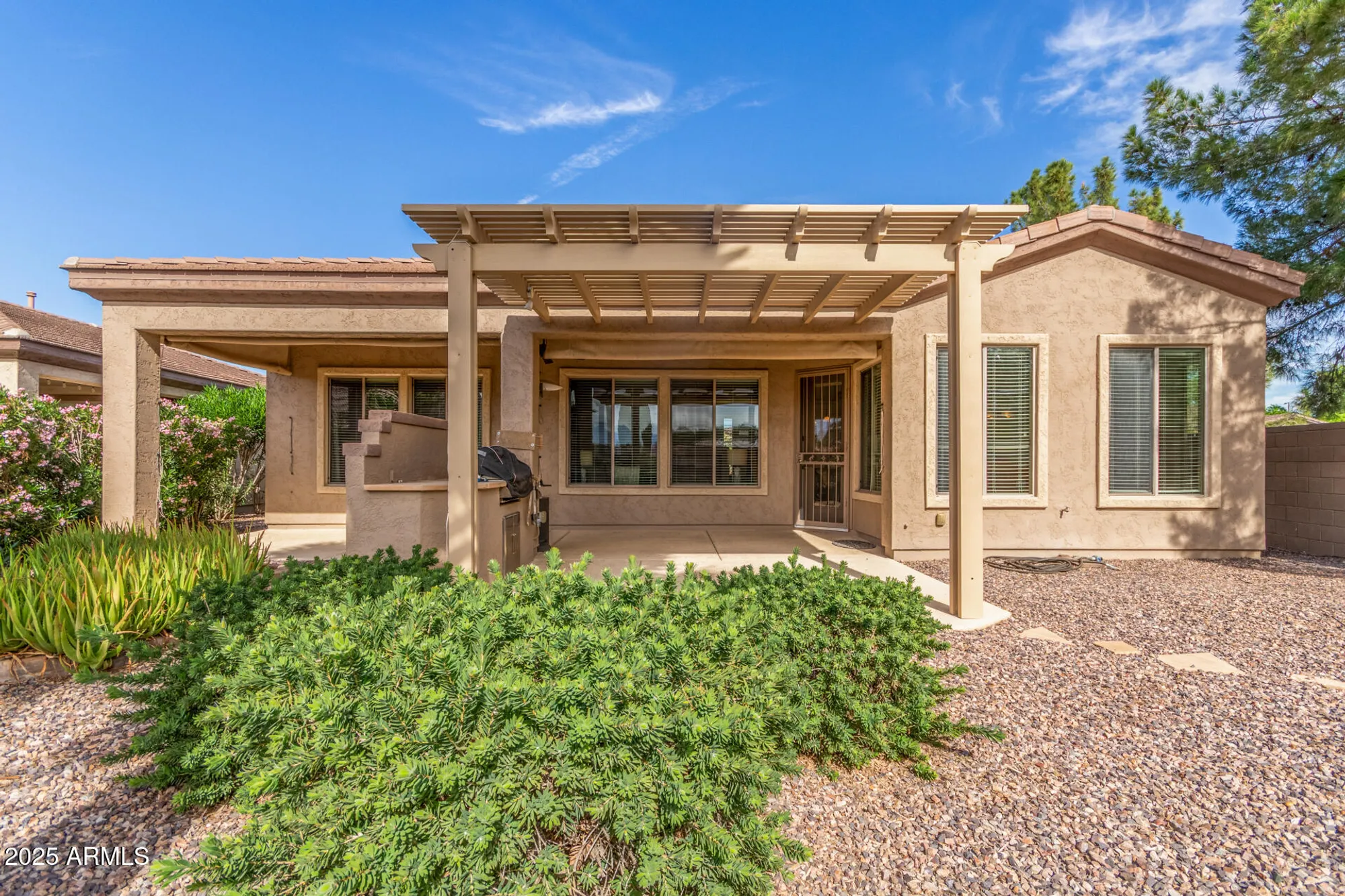 Property Slideshow image 32 of 60 | 4553 e narrowleaf dr, Gilbert, AZ, 85298