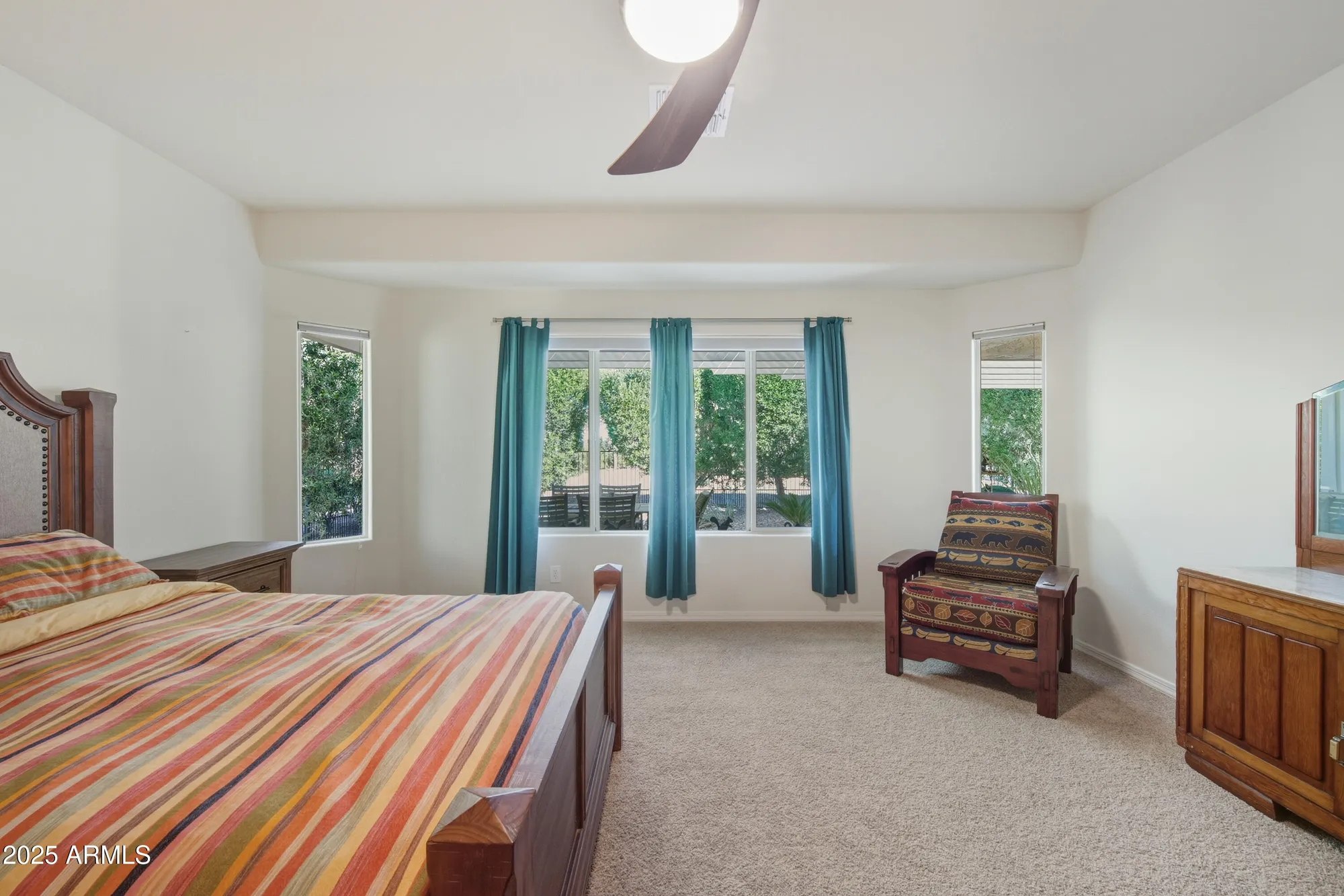 Property Slideshow image 15 of 47 | 7304 w silver spring way, Florence, AZ, 85132