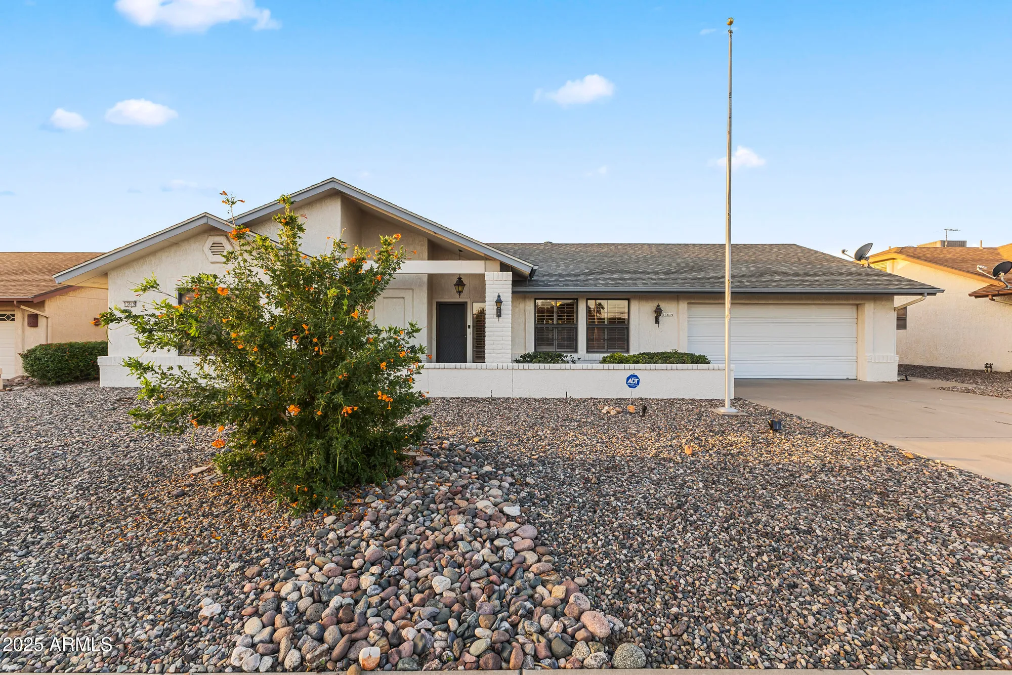 Property Slideshow image 1 of 32 | 13619 w gardenview dr, Sun City West, AZ, 85375