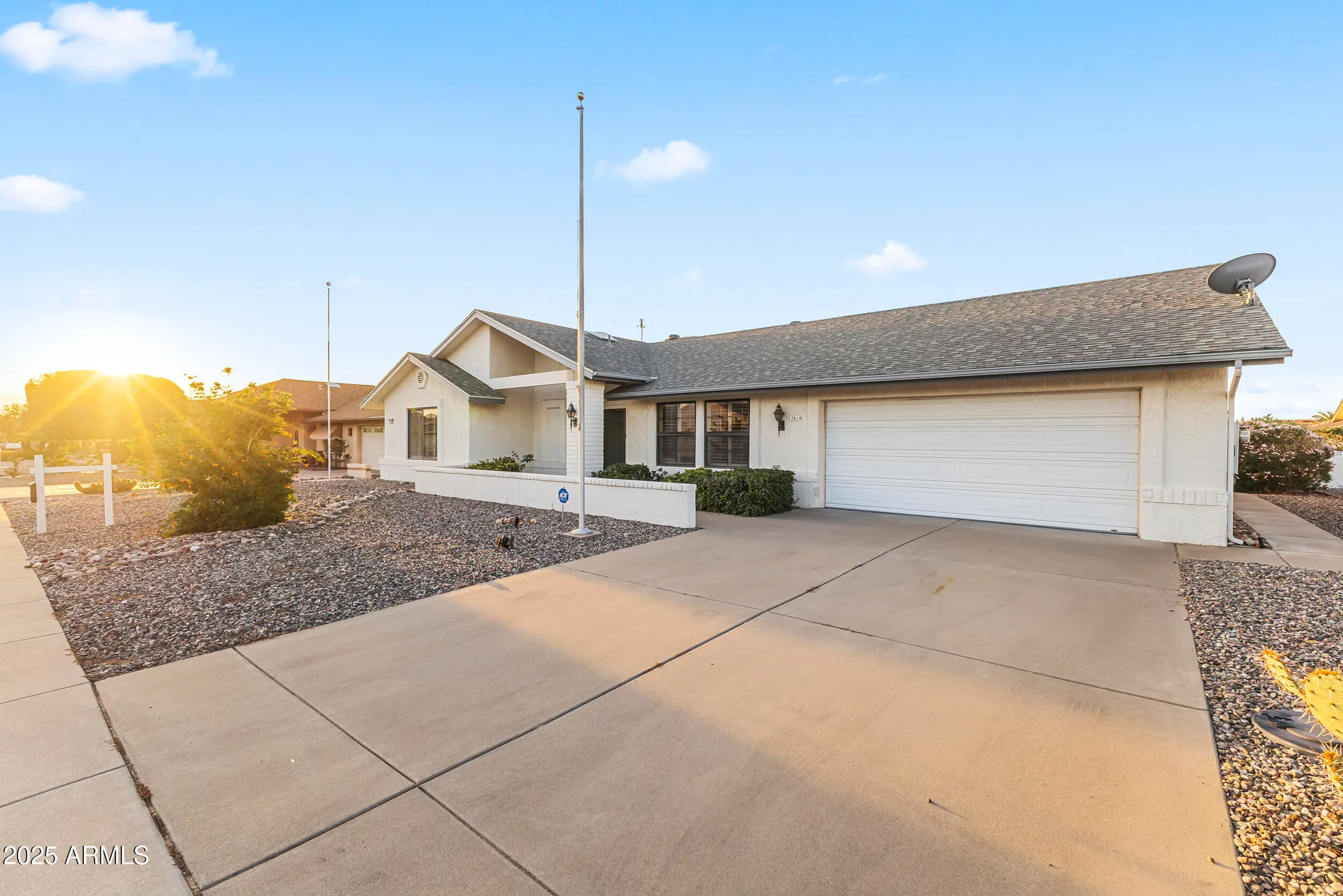 Property Slideshow image 3 of 32 | 13619 w gardenview dr, Sun City West, AZ, 85375
