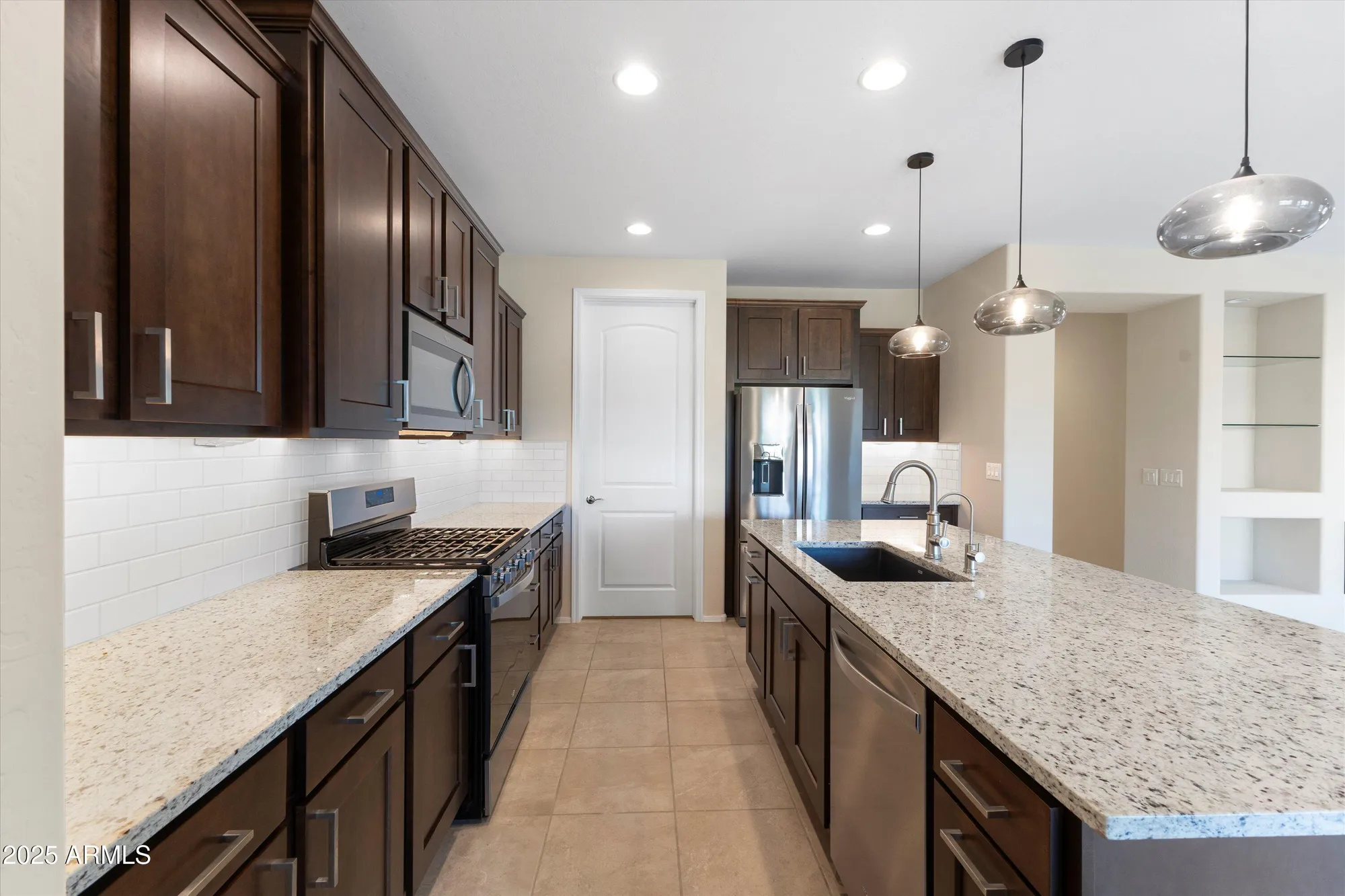 Property Slideshow image 14 of 43 | 21318 n 270th ave, Buckeye, AZ, 85396