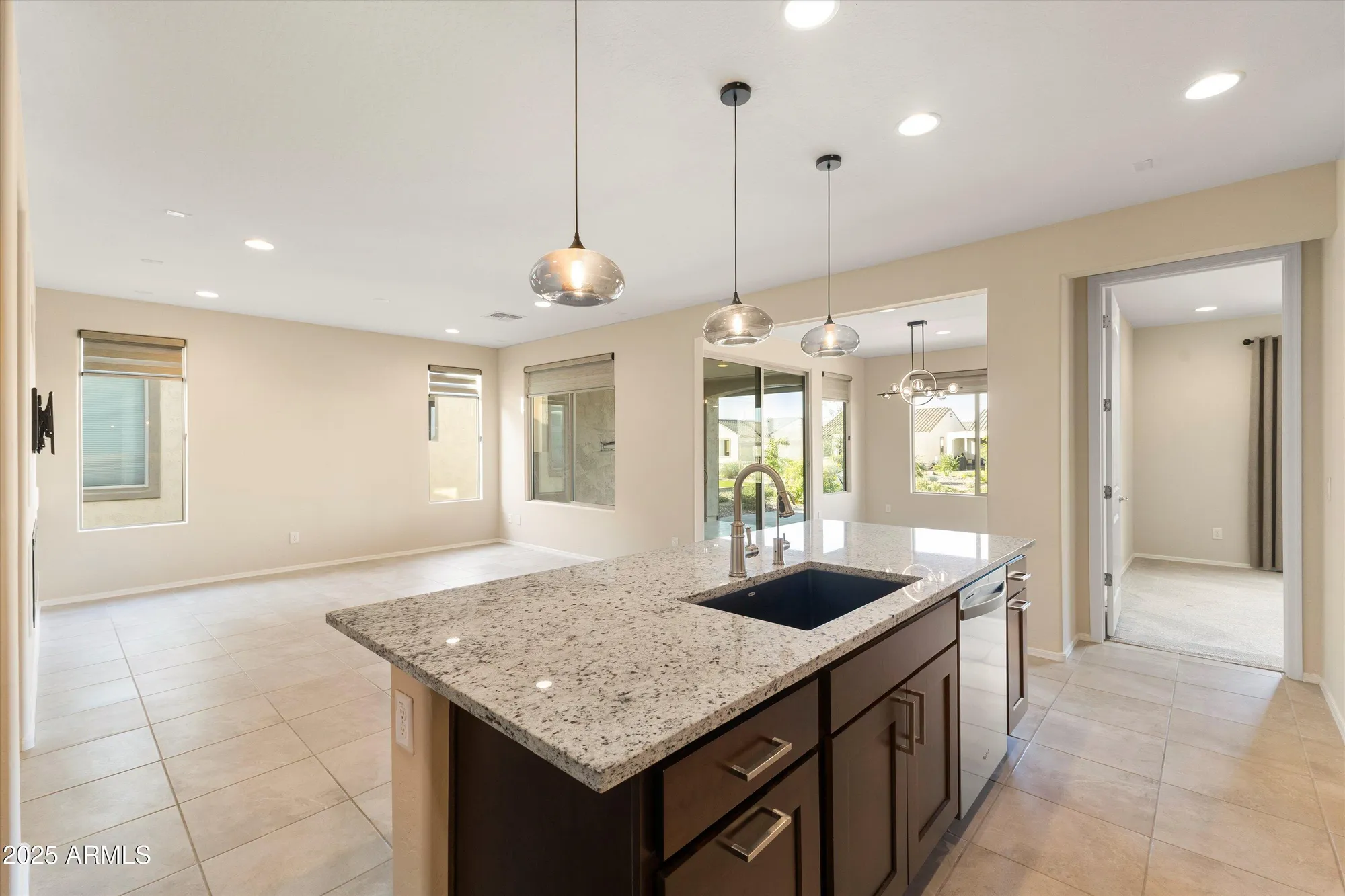 Property Slideshow image 17 of 43 | 21318 n 270th ave, Buckeye, AZ, 85396