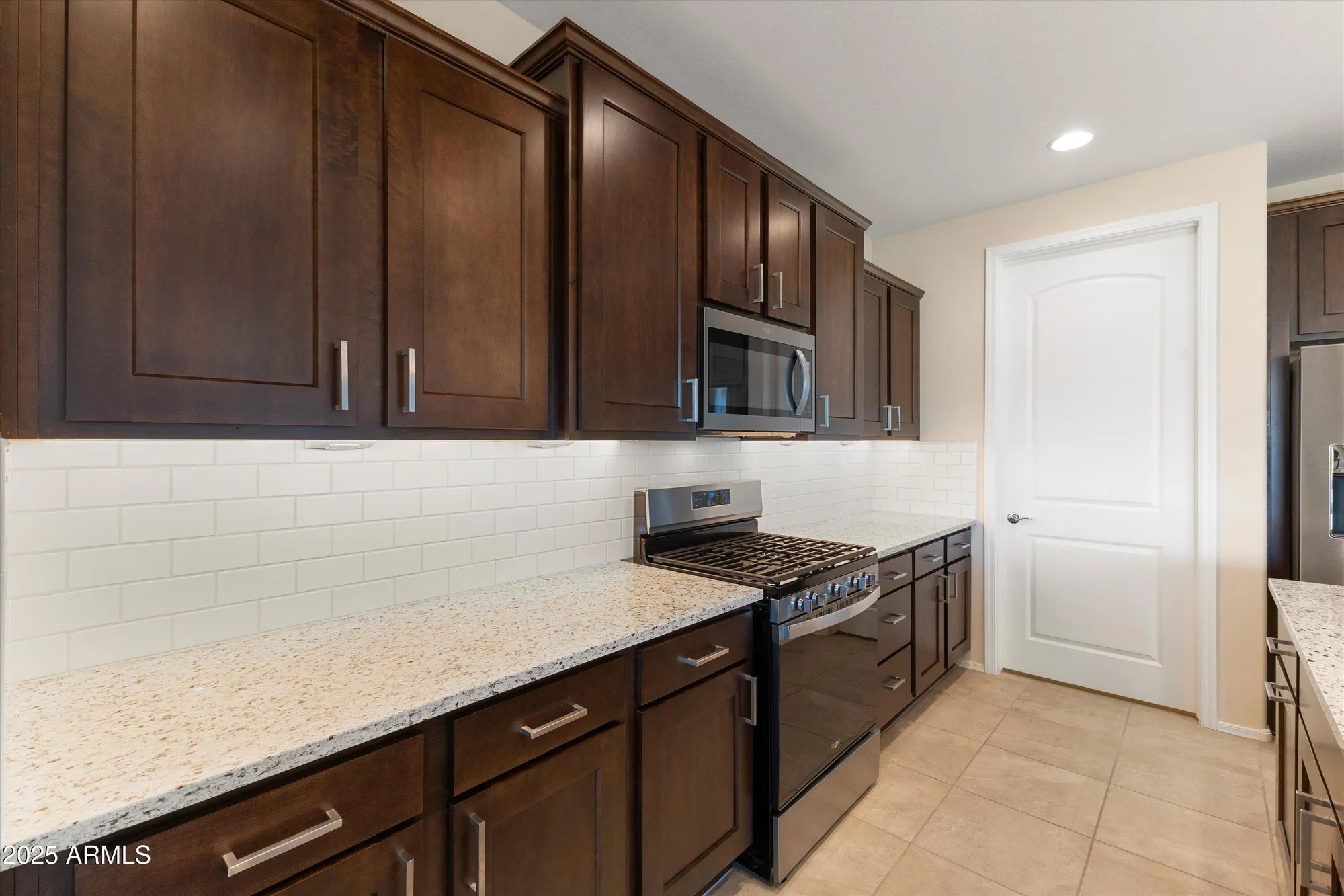 Property Slideshow image 18 of 43 | 21318 n 270th ave, Buckeye, AZ, 85396