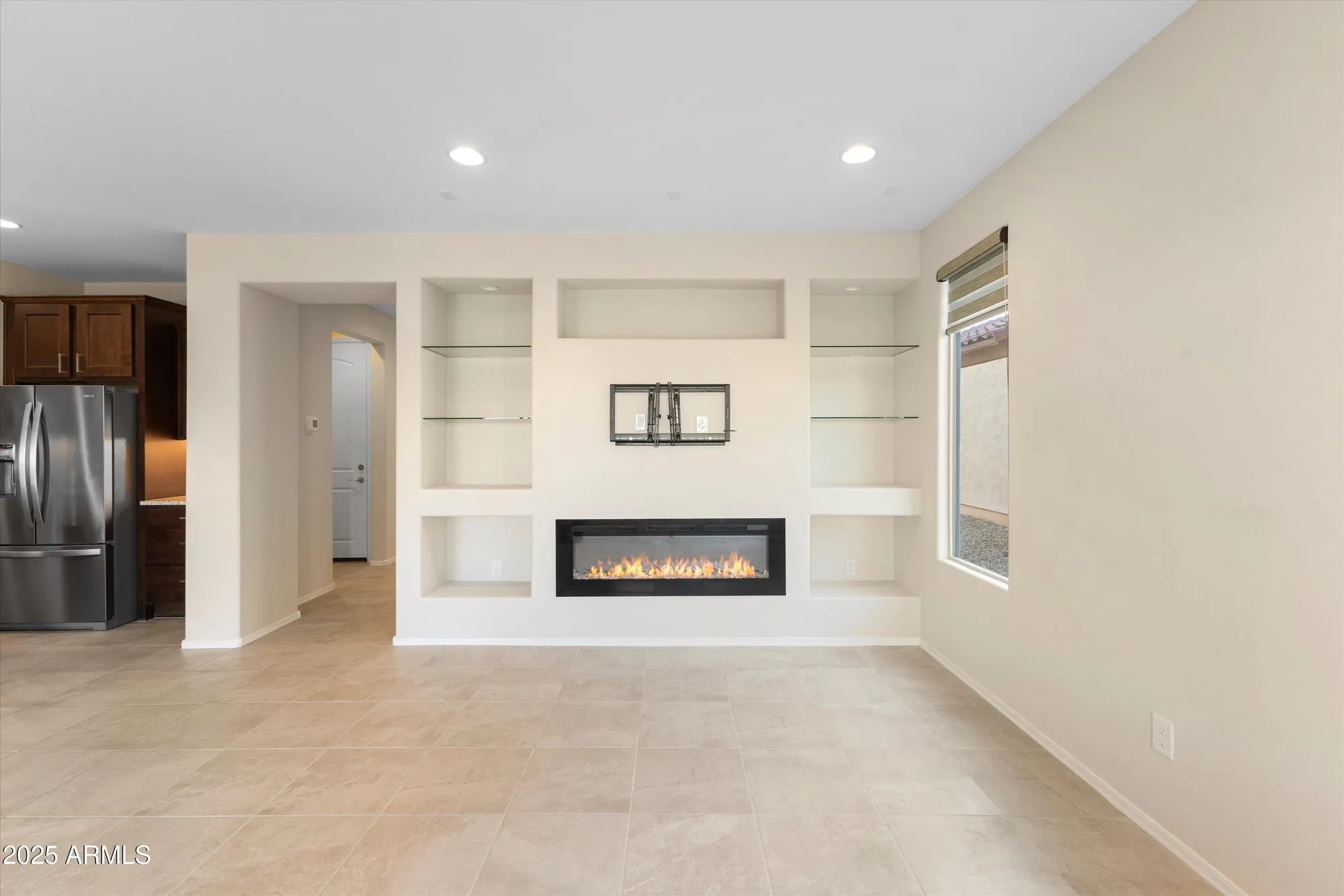 Property Slideshow image 11 of 43 | 21318 n 270th ave, Buckeye, AZ, 85396