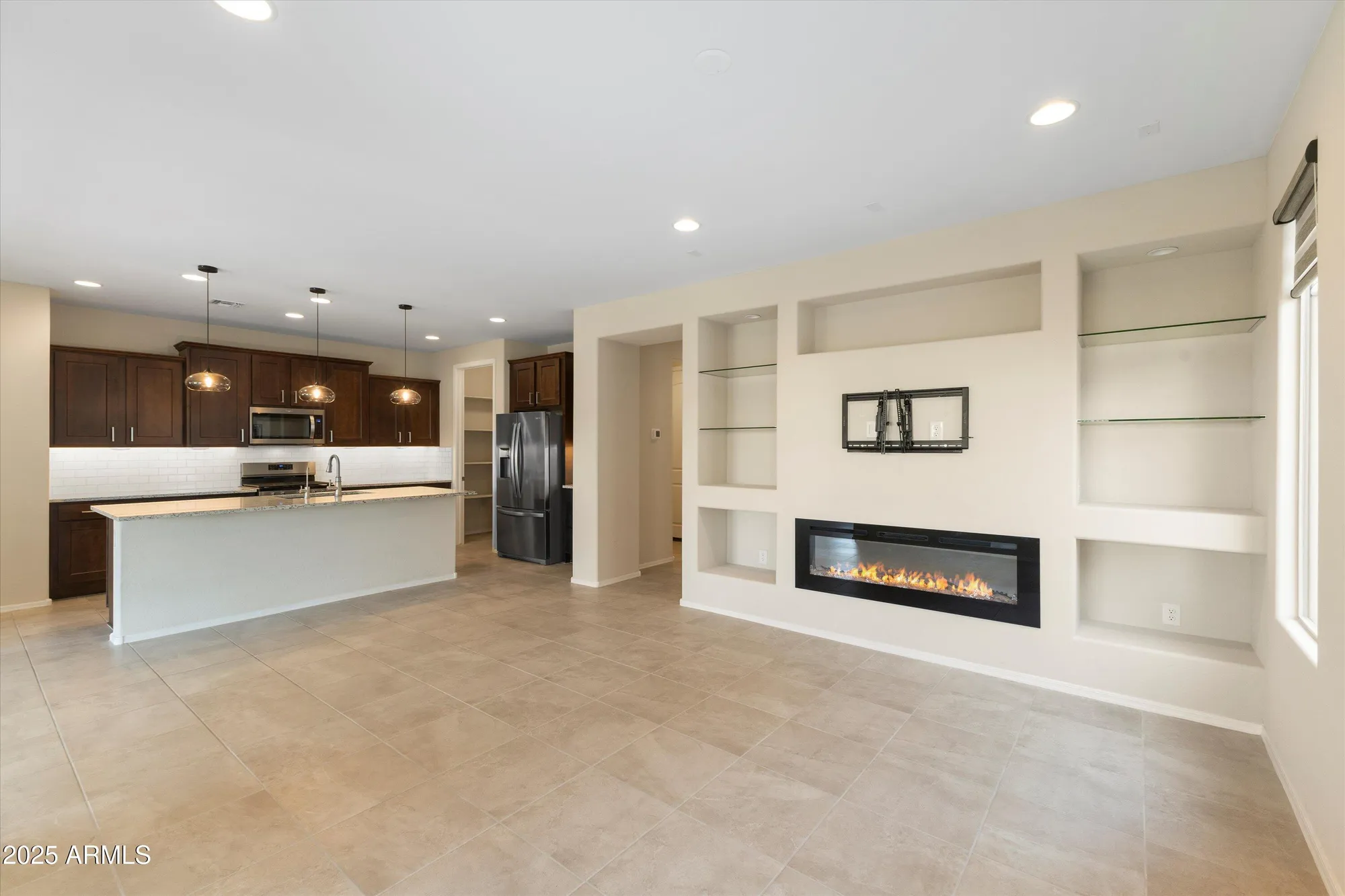 Property Slideshow image 12 of 43 | 21318 n 270th ave, Buckeye, AZ, 85396