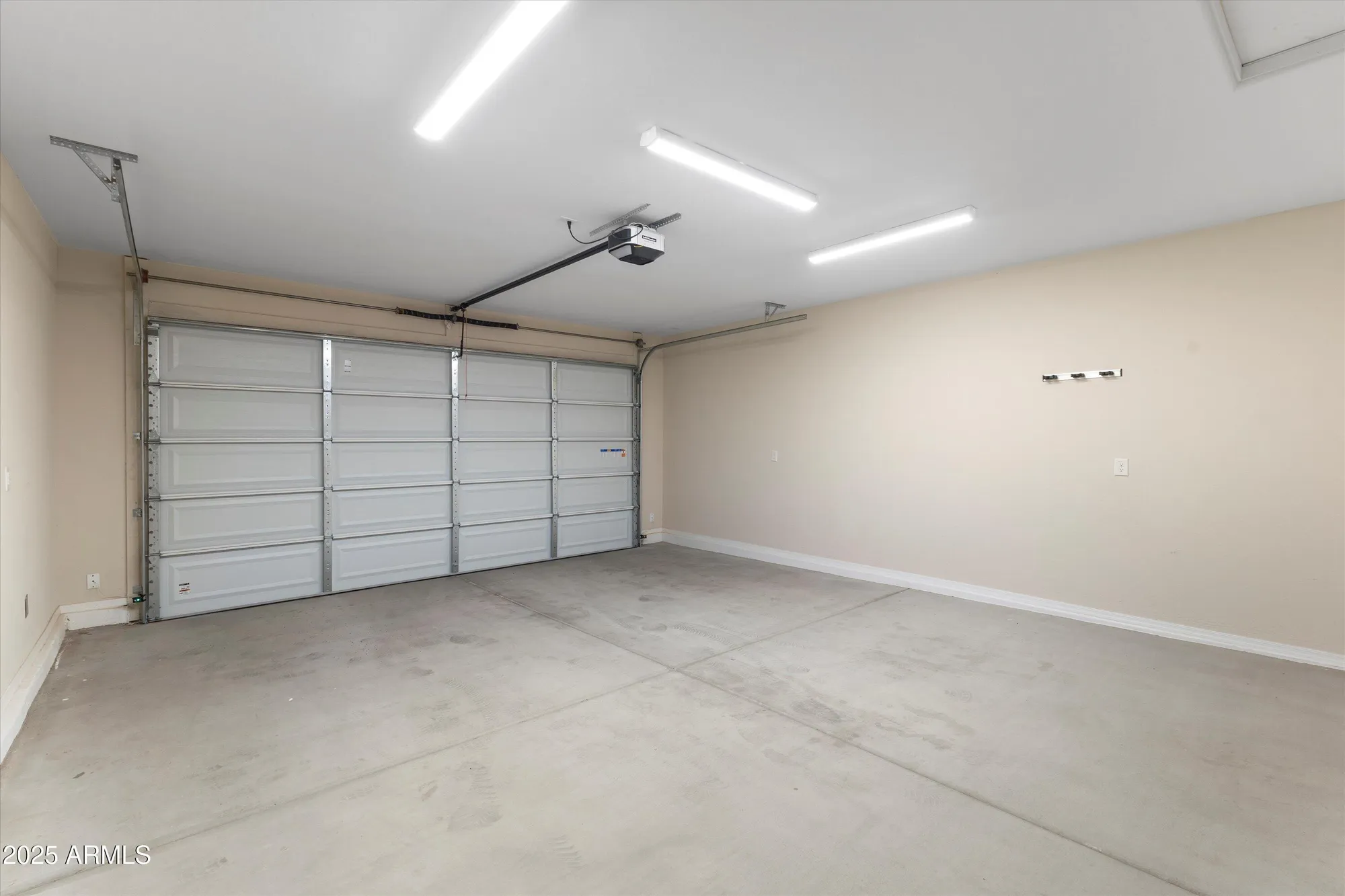 Property Slideshow image 35 of 43 | 21318 n 270th ave, Buckeye, AZ, 85396