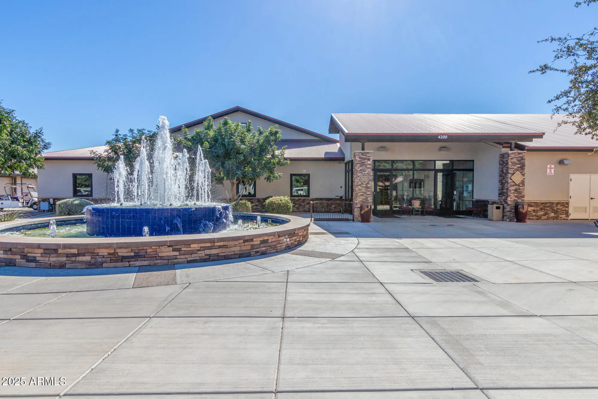 Property Slideshow image 46 of 60 | 4553 e narrowleaf dr, Gilbert, AZ, 85298