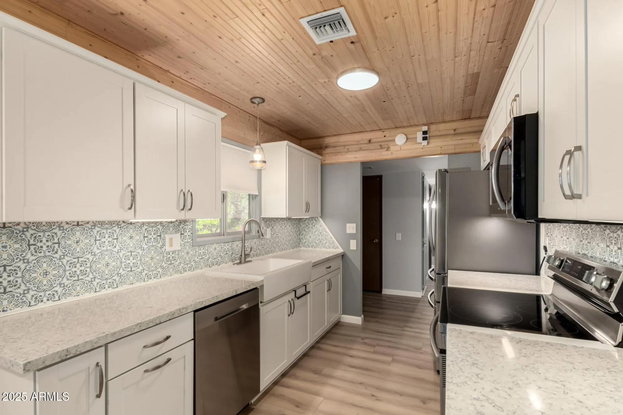 Property Slideshow image 10 of 41 | 18617 n kiva dr, Sun City, AZ, 85373