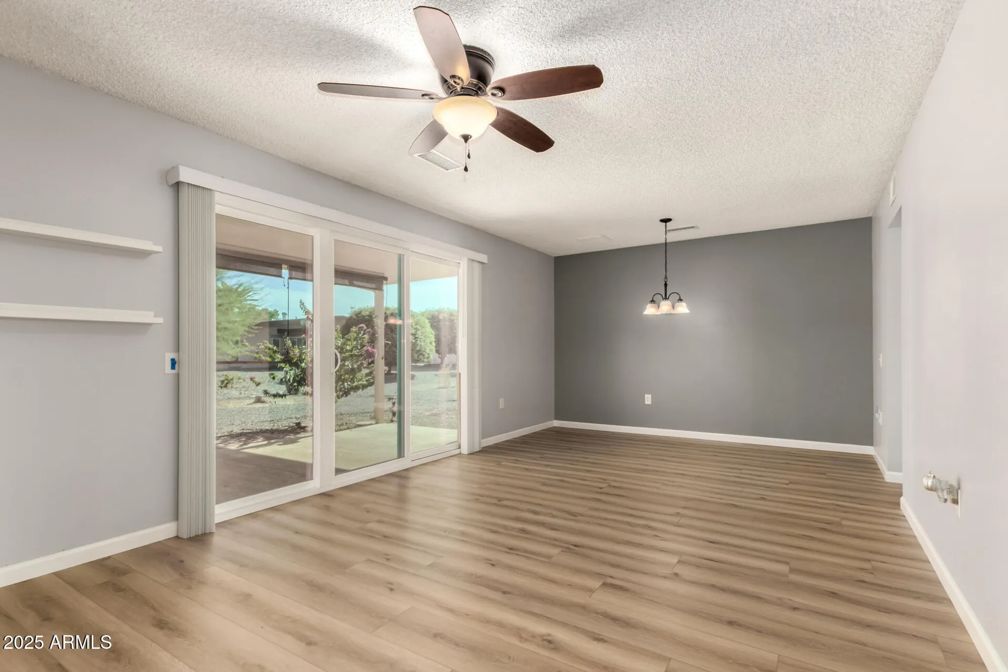 Property Slideshow image 5 of 41 | 18617 n kiva dr, Sun City, AZ, 85373