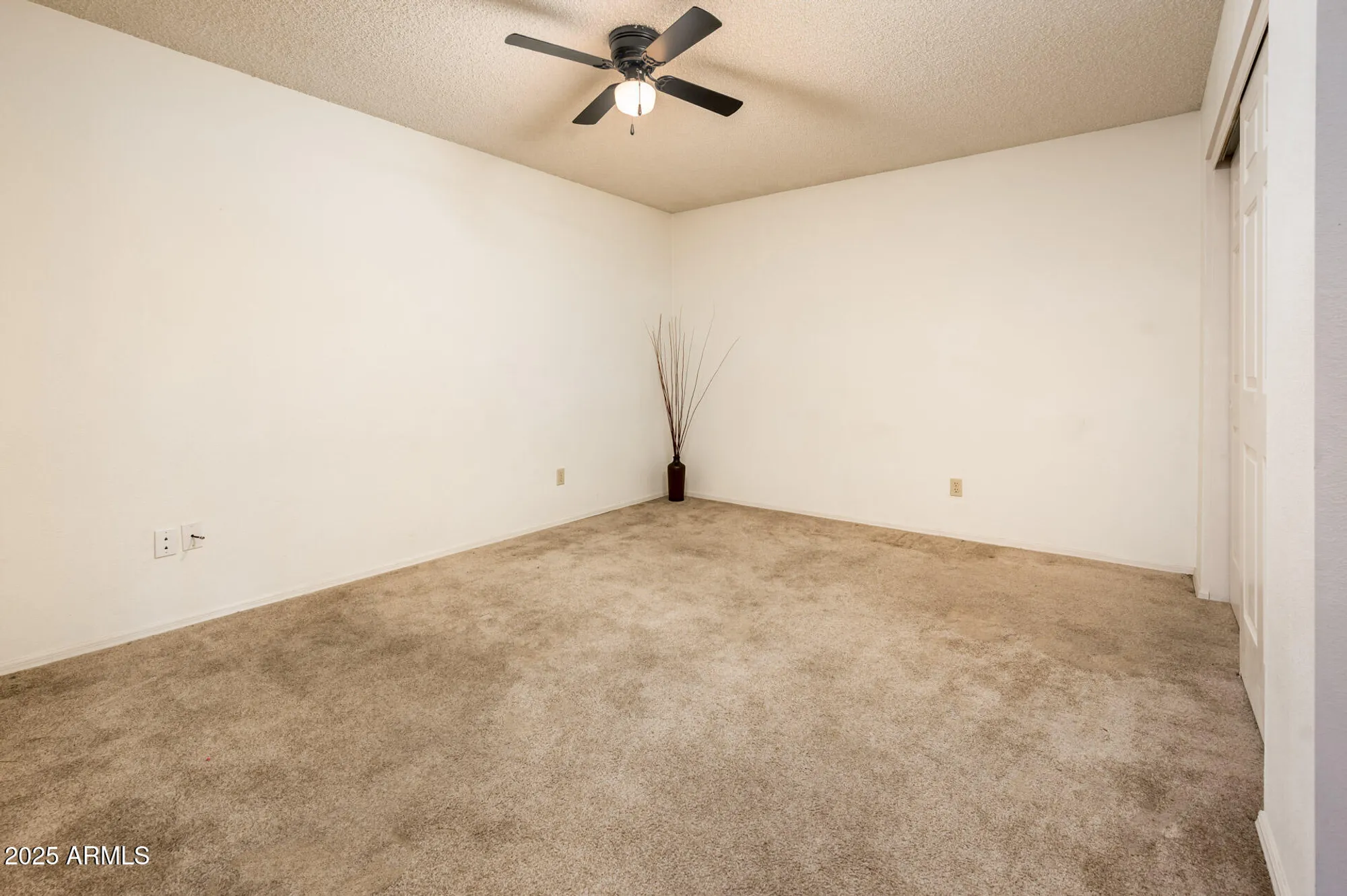 Property Slideshow image 20 of 49 | 538 s 76th pl, Mesa, AZ, 85208