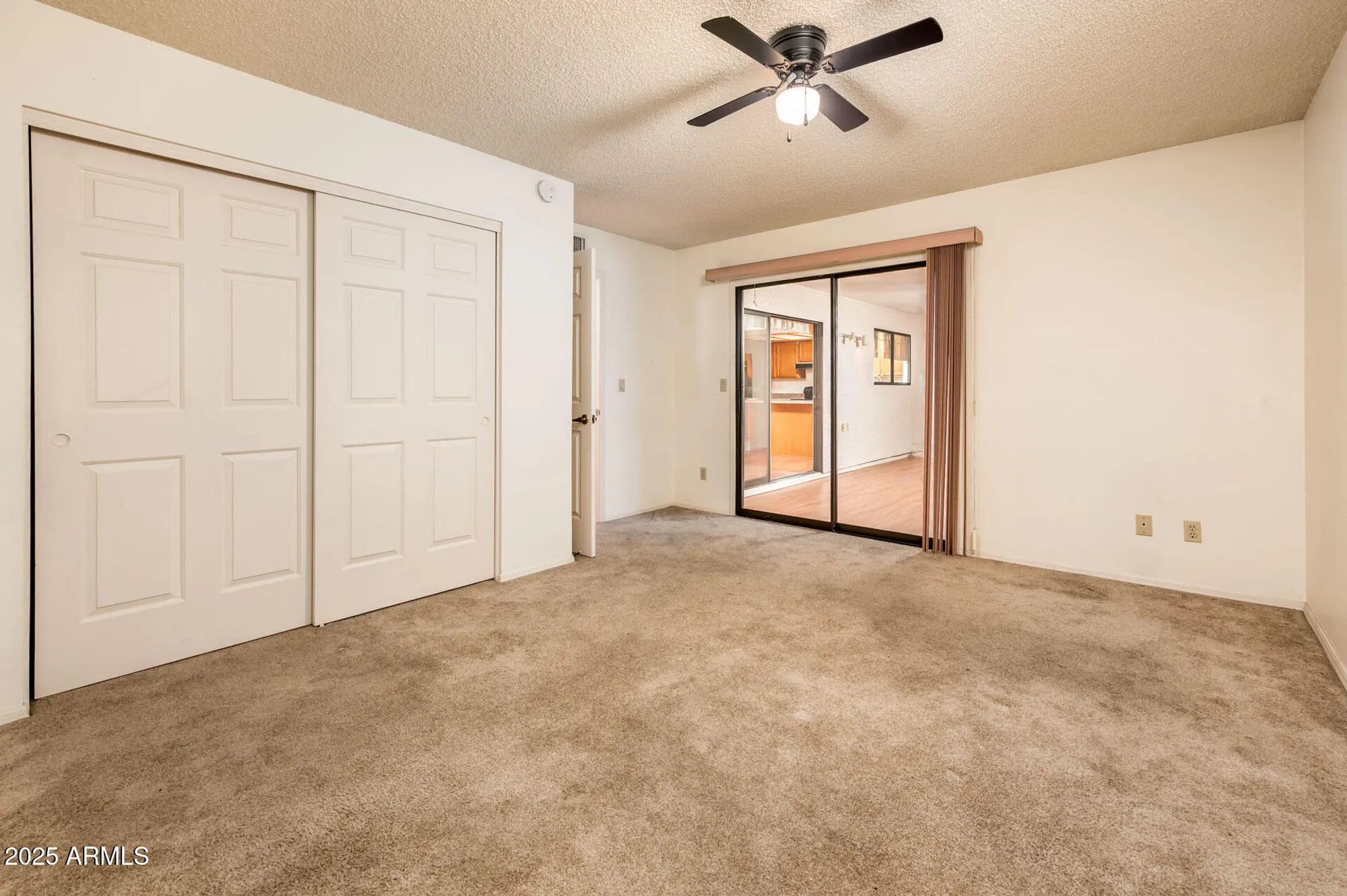 Property Slideshow image 21 of 49 | 538 s 76th pl, Mesa, AZ, 85208