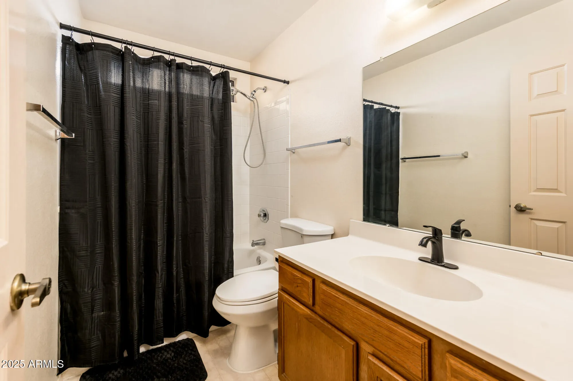 Property Slideshow image 22 of 49 | 538 s 76th pl, Mesa, AZ, 85208