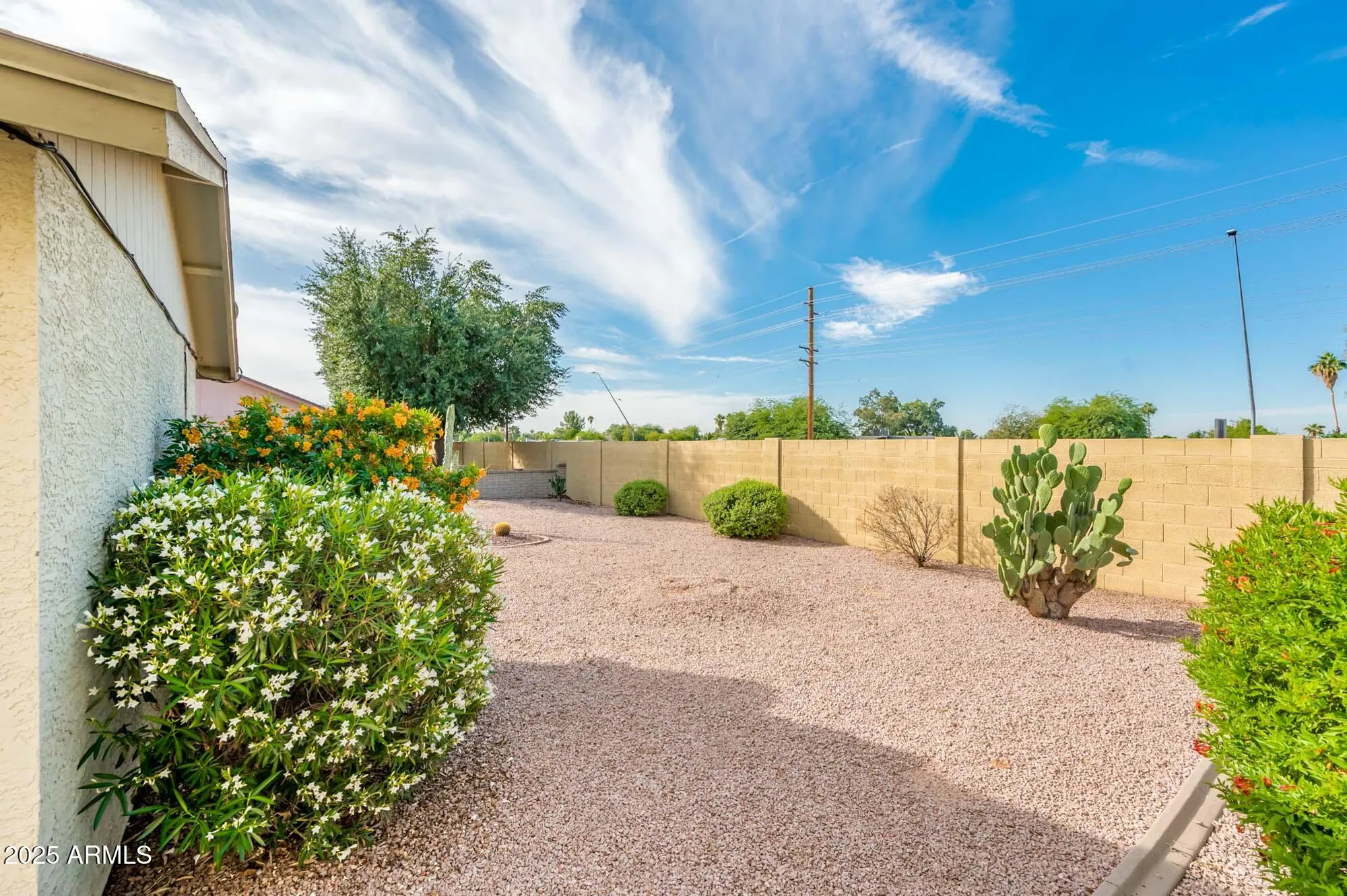 Property Slideshow image 29 of 49 | 538 s 76th pl, Mesa, AZ, 85208