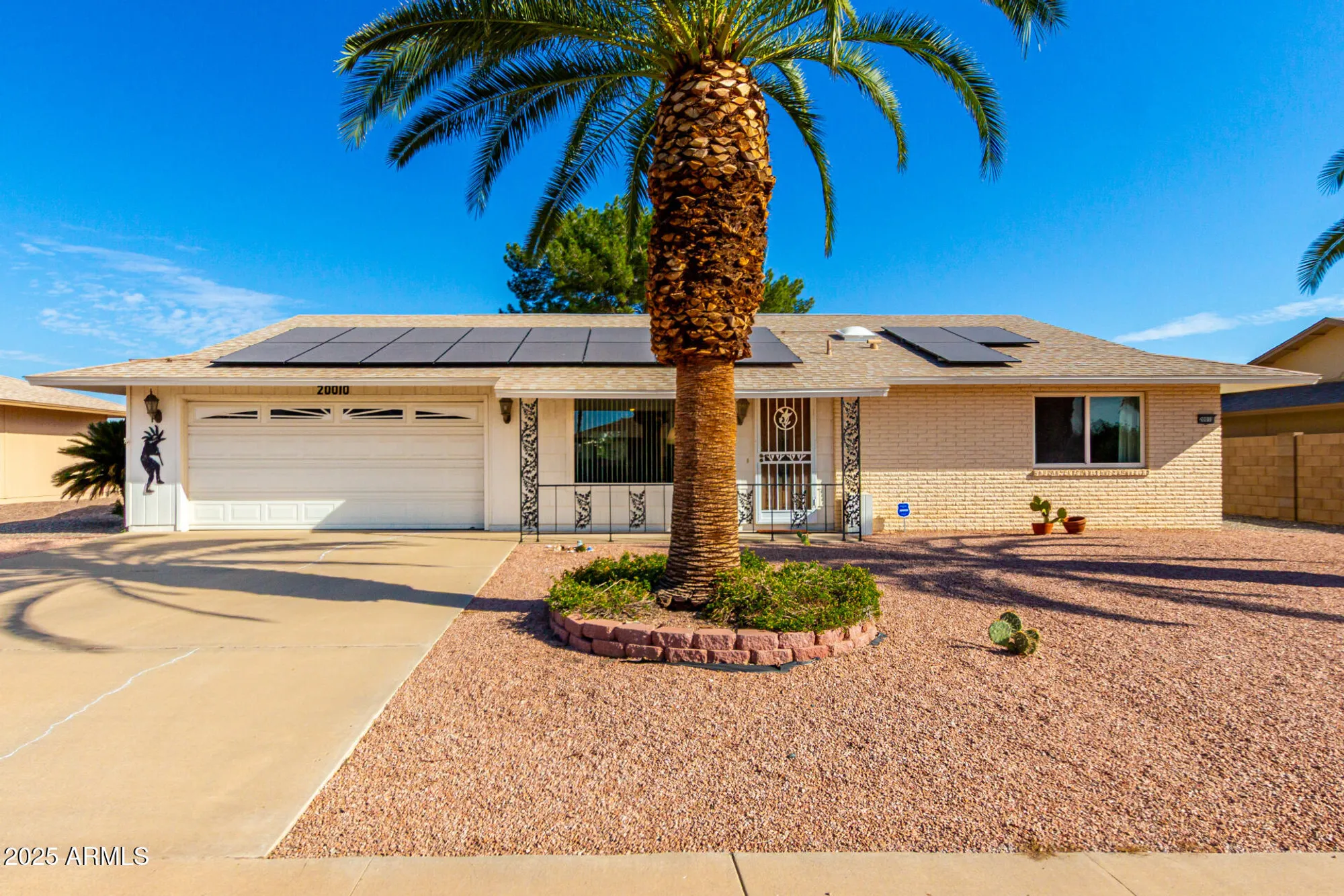 Property Slideshow image 2 of 29 | 20010 n palo verde dr, Sun City, AZ, 85373